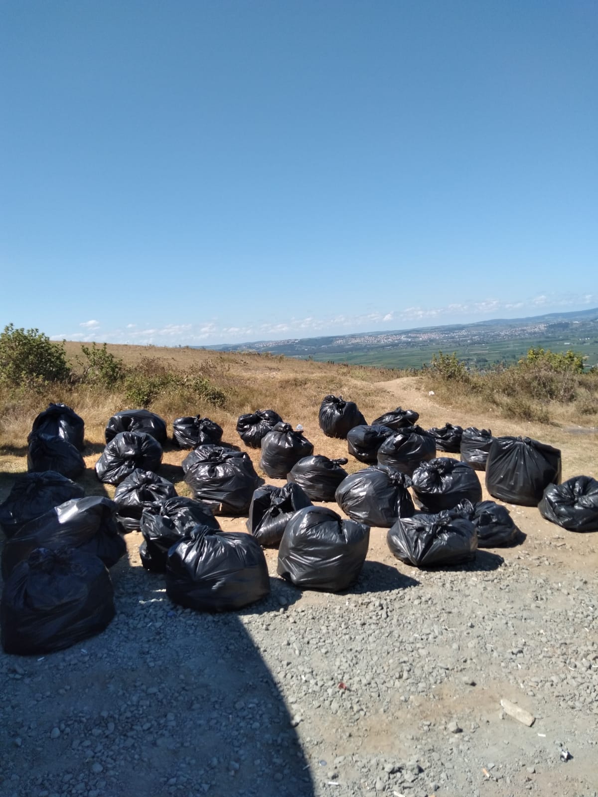 Serdivan'da atıklar temizleniyor
