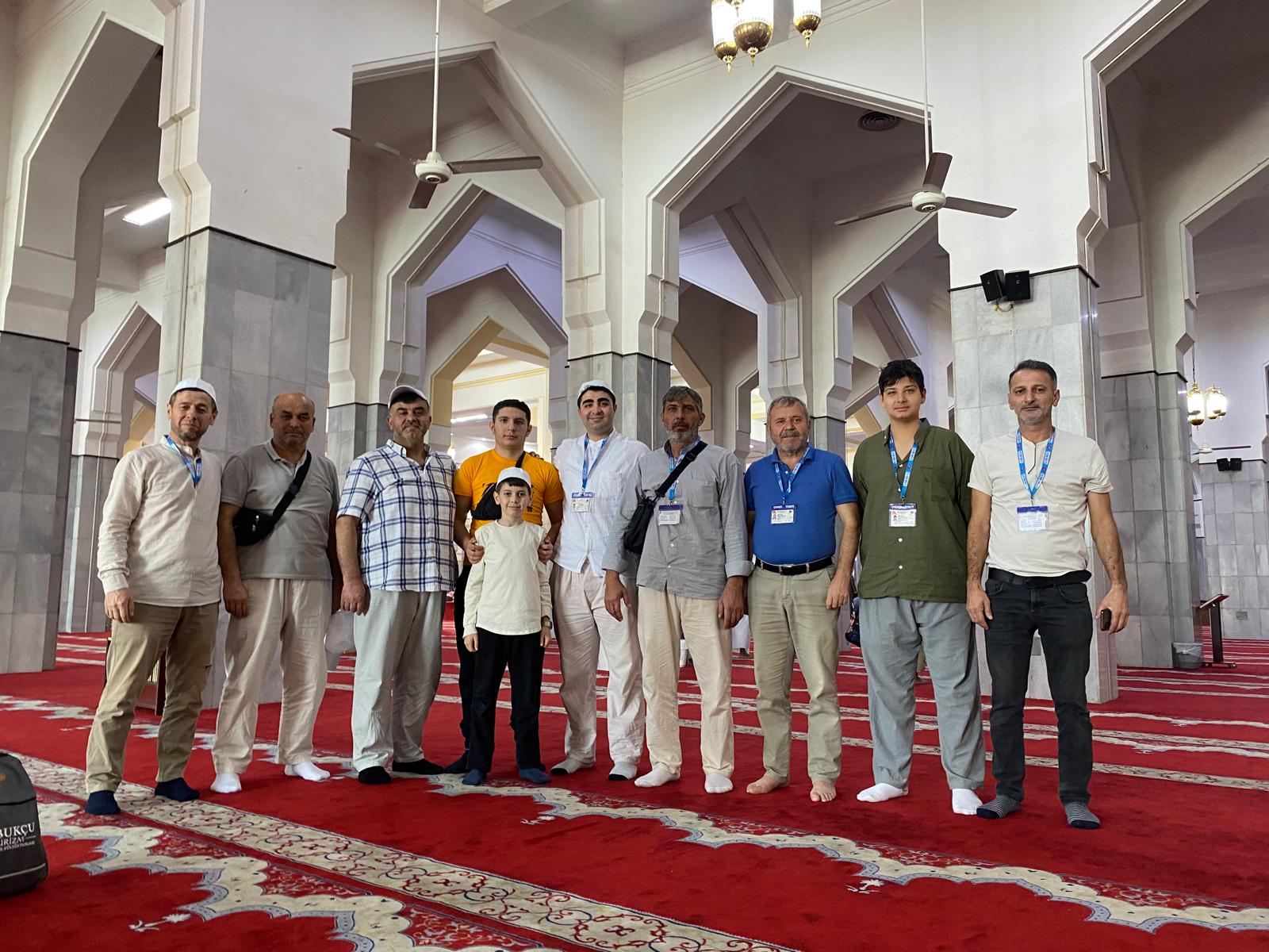 Müdür İsmail Yaman Umre'ye gitti