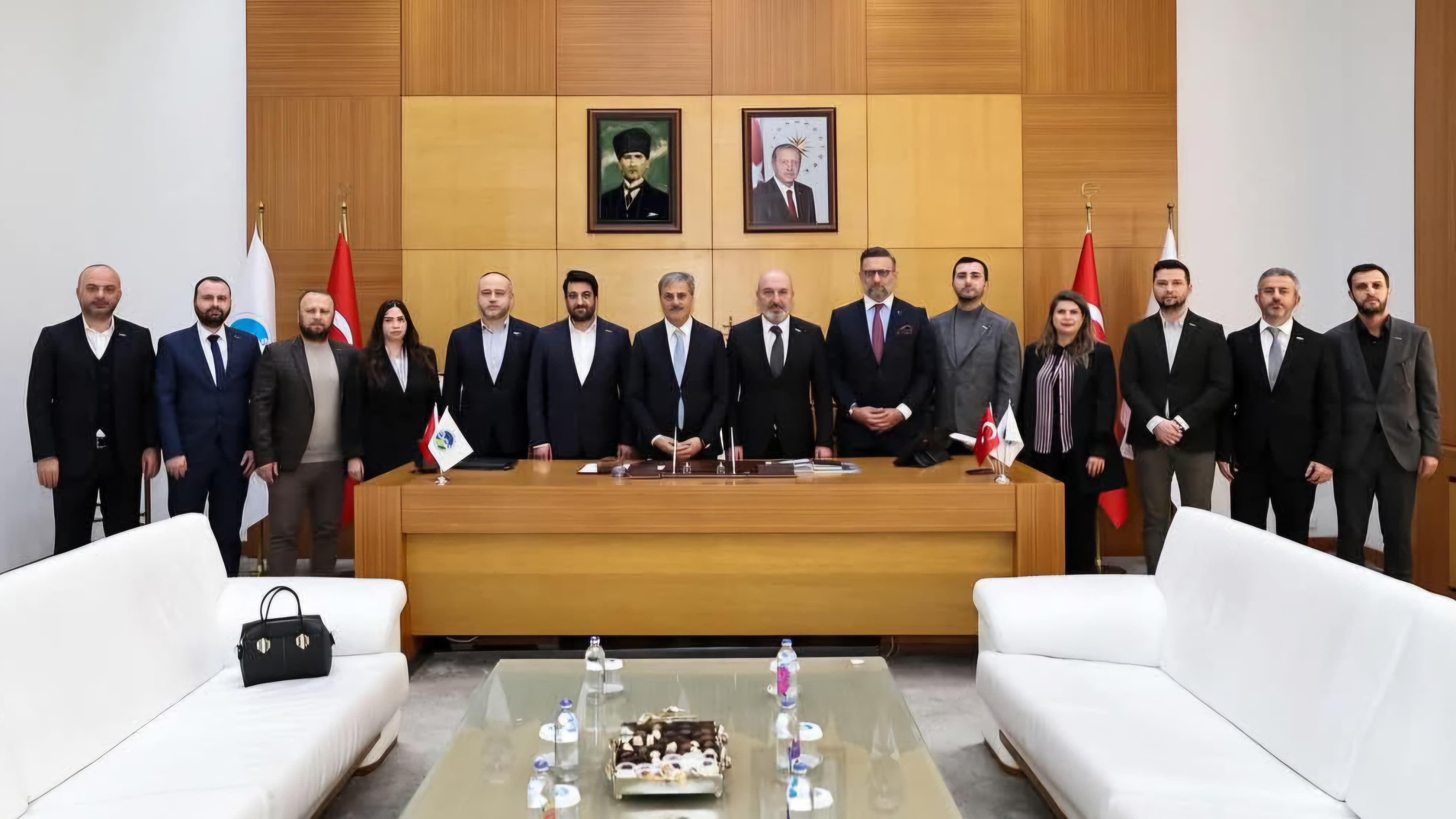 MÜSİAD Sakarya'dan Büyükşehir’e ziyaret
