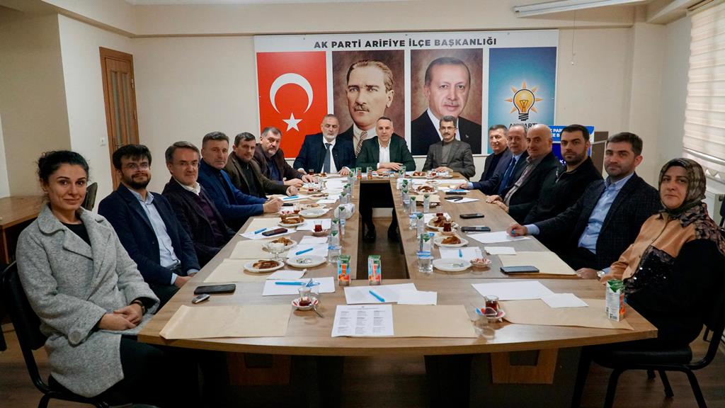 AK Parti vefa ziyaretlerini sürdürüyor