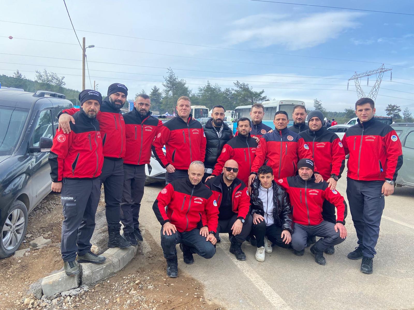 Deprem yıldönümünde Sakarya İtfaiyesinden vefa