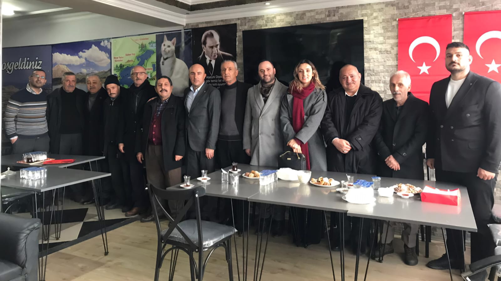 MHP Adapazarı'ndan Vanlılara ziyaret