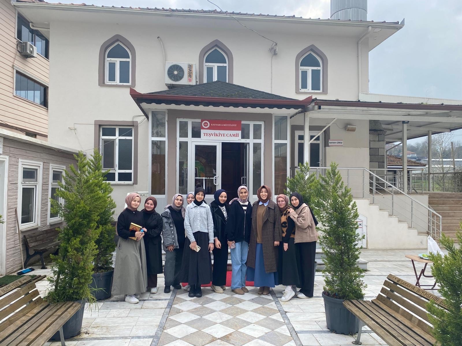 Genç Hatibeler Teşvikiye Camii’nde