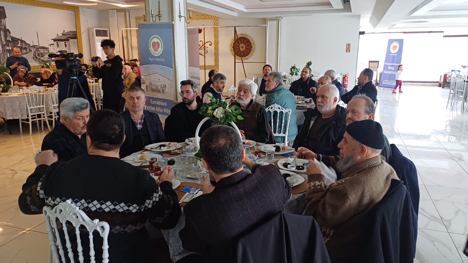 Gazze yararına kahvaltı