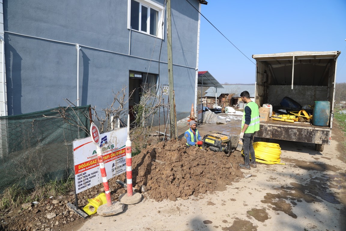 KARGALIHANBABA'DA DOĞALGAZ HEYECANI