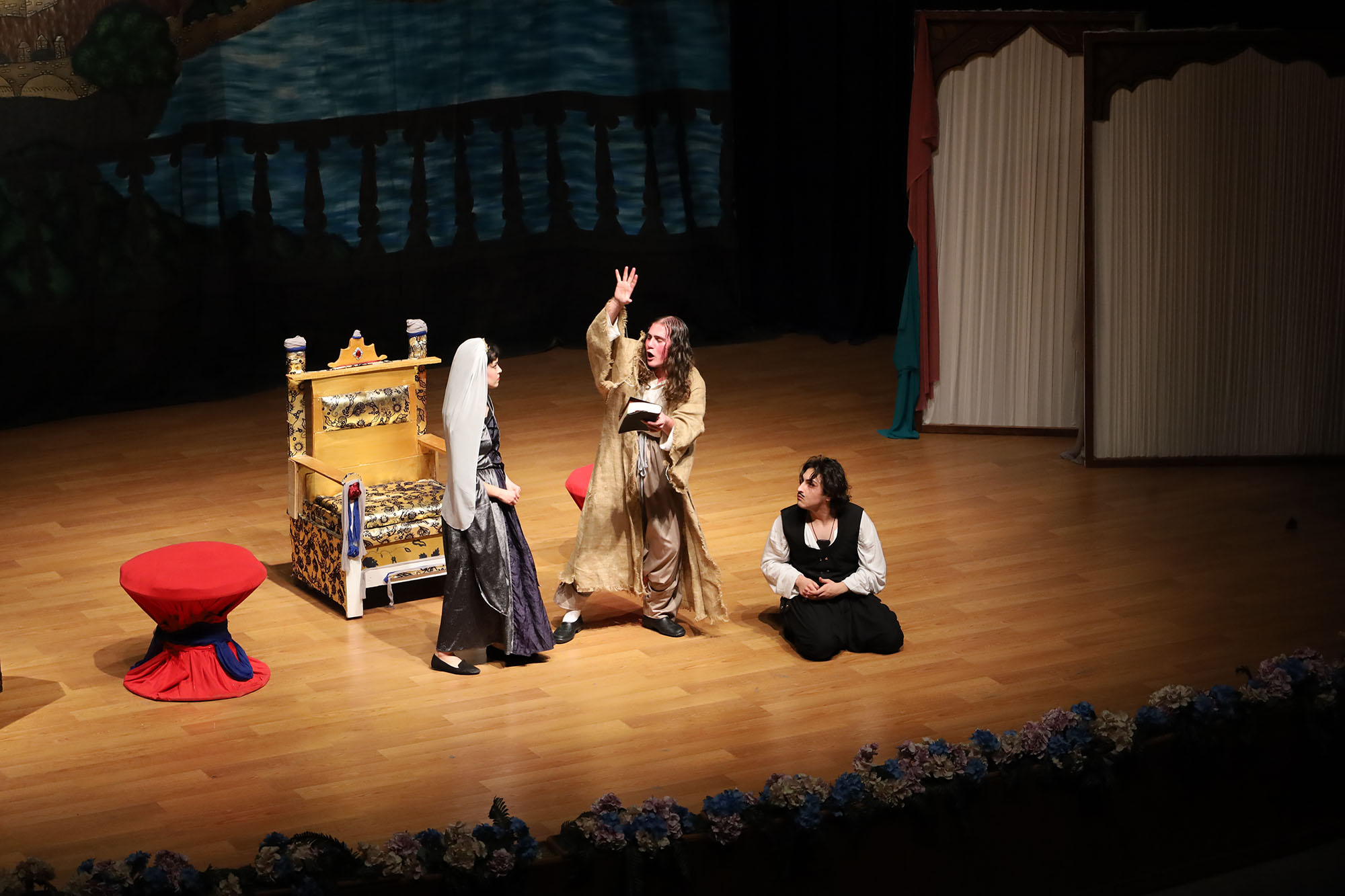 Eğlenceli anlar ve alkış tufanı