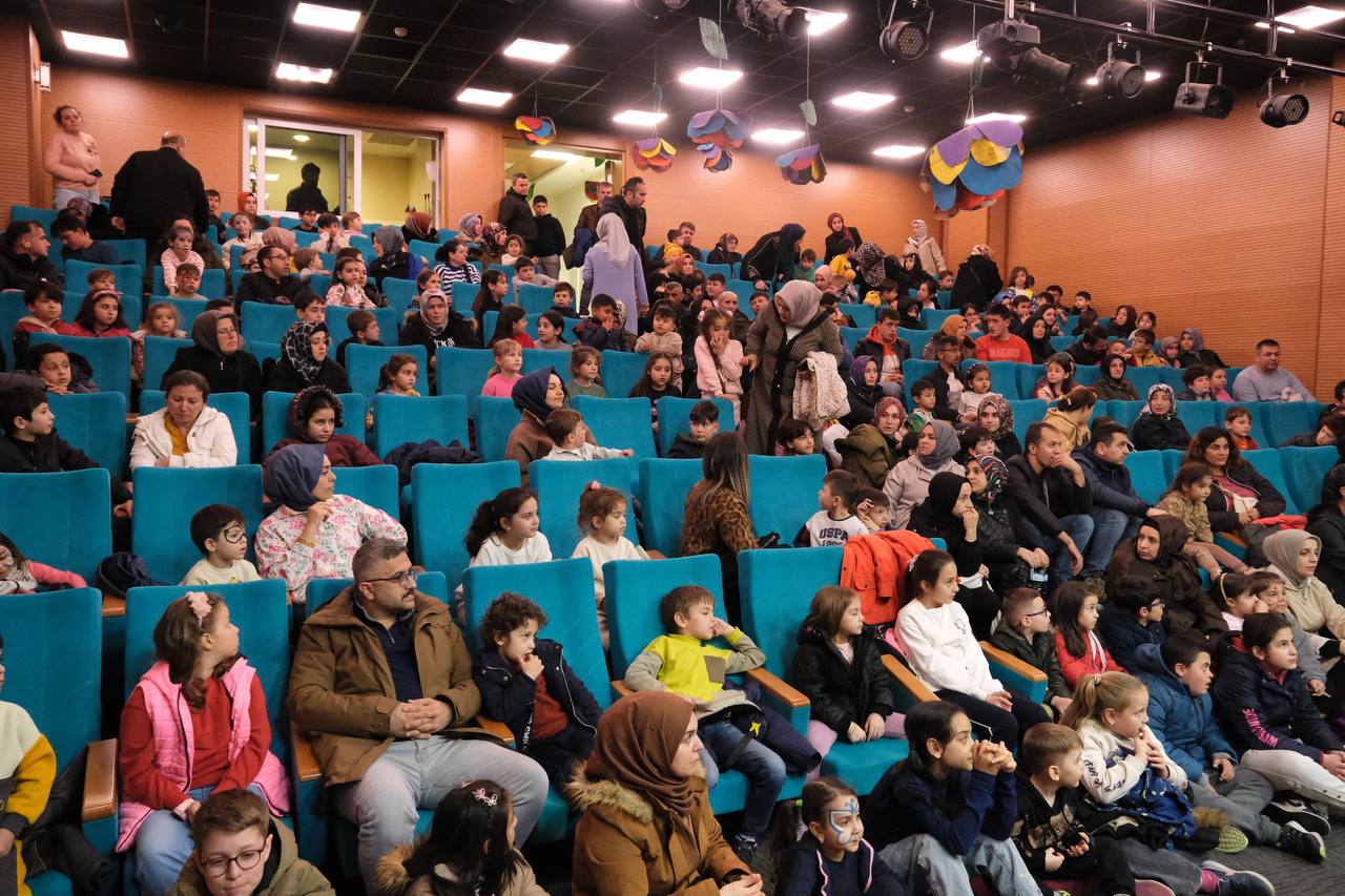 Geyve SGM’de rengârenk ramazan şenliği