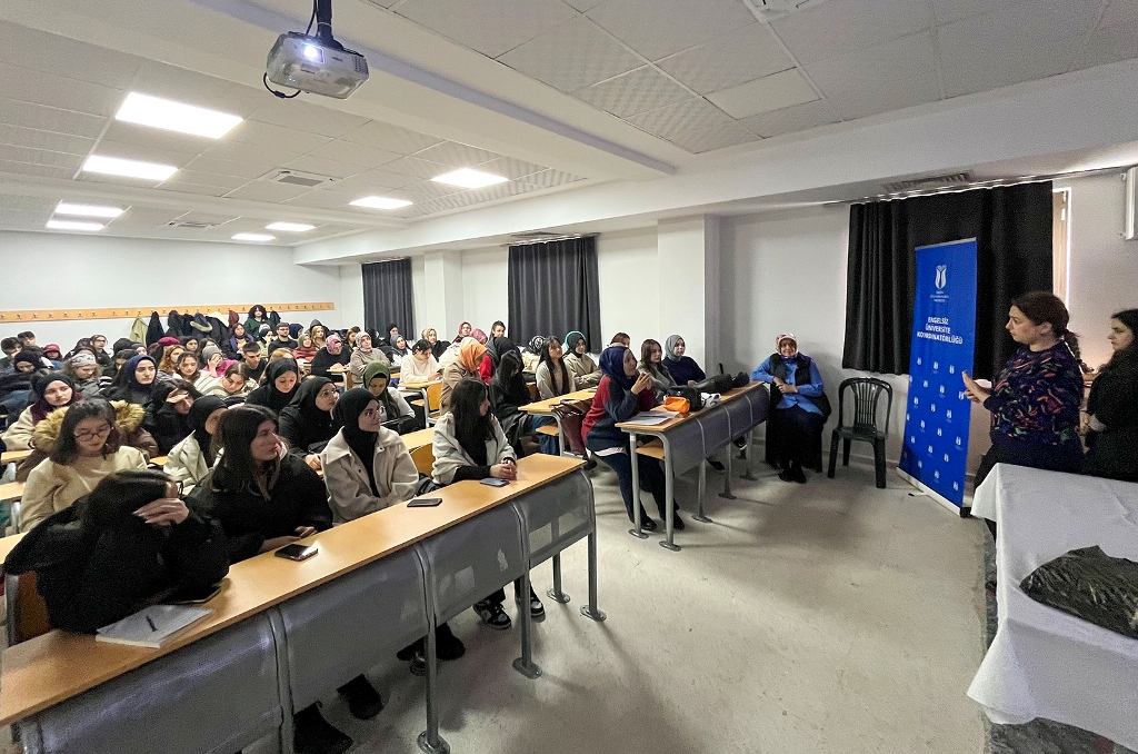 Ferizli MYO'da engelli yaşam söyleşisi