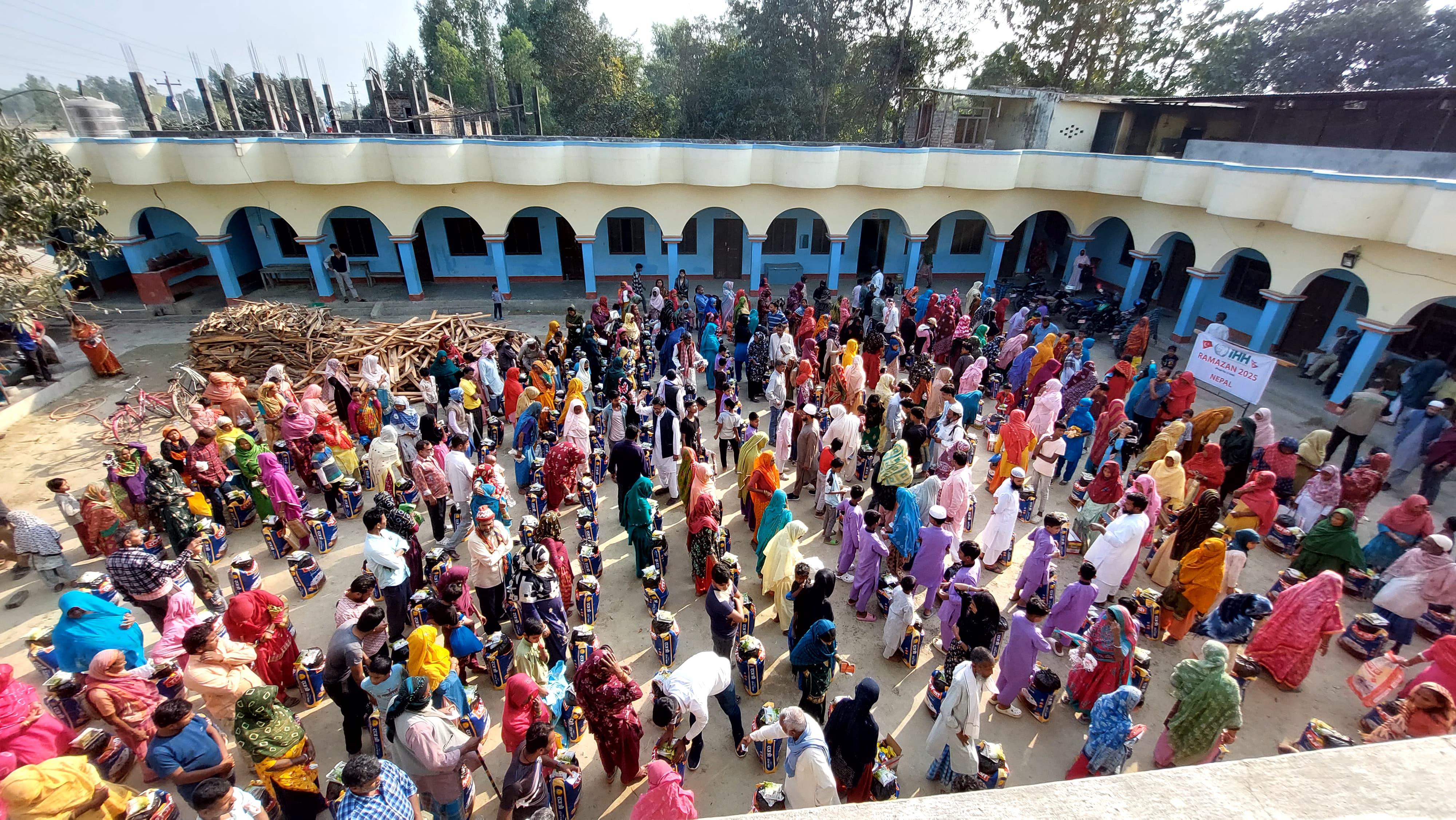 Nepal’de Ramazan yardımları dağıtıldı