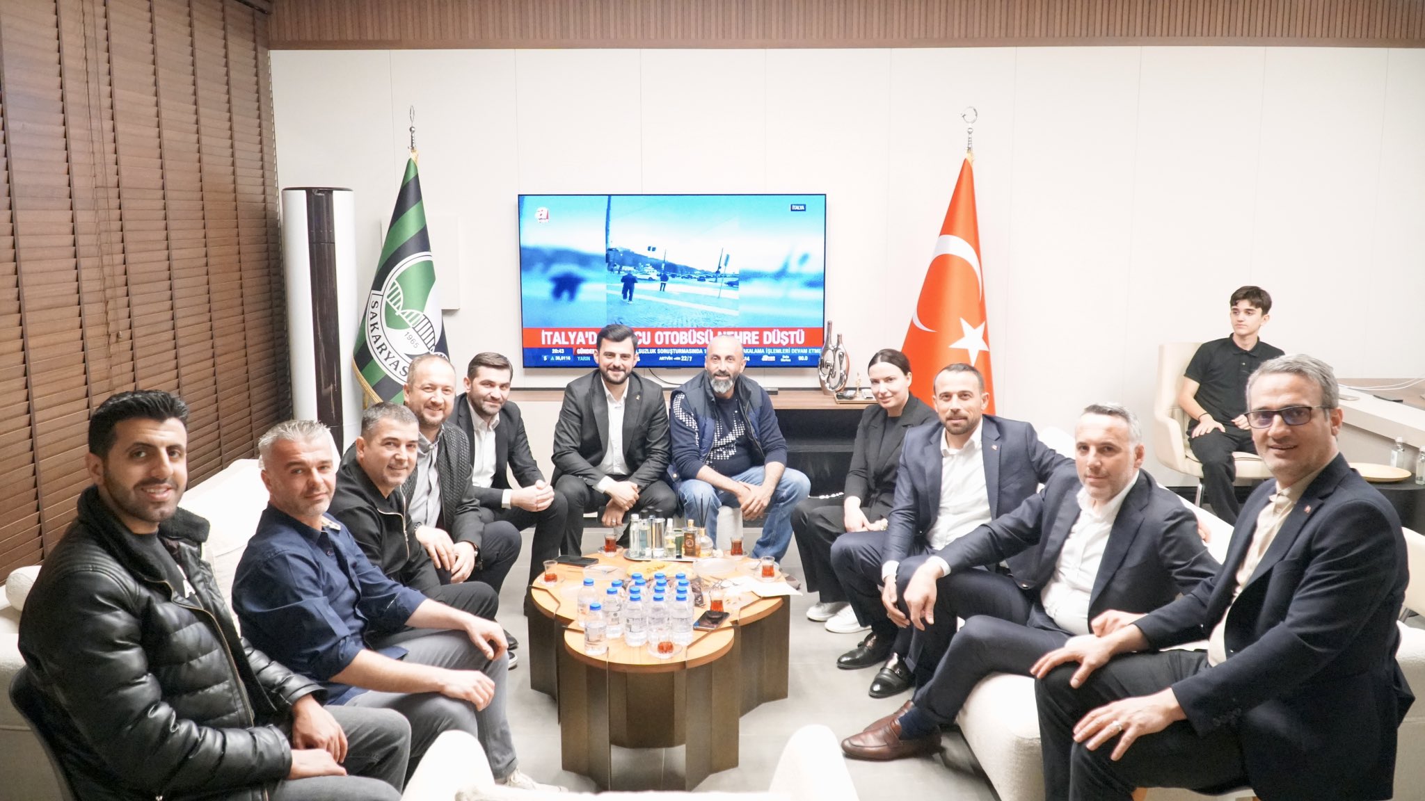 16 İlçede Vatandaşlarımızla Buluştuk