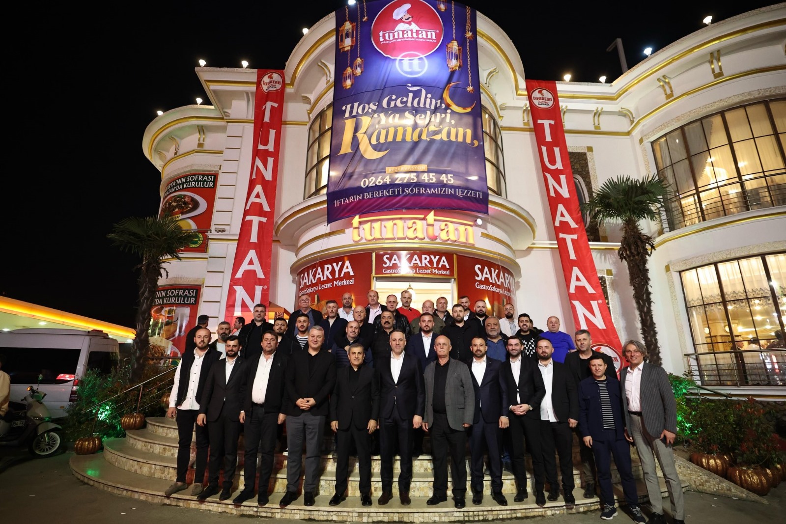 Minibüs Hattı esnafıyla iftar buluşması