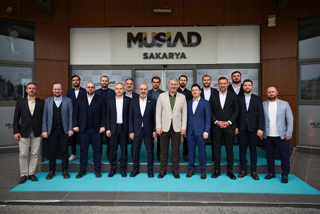Ekonomik Güçlenme ve Gençliğe Yatırım Vurgusu