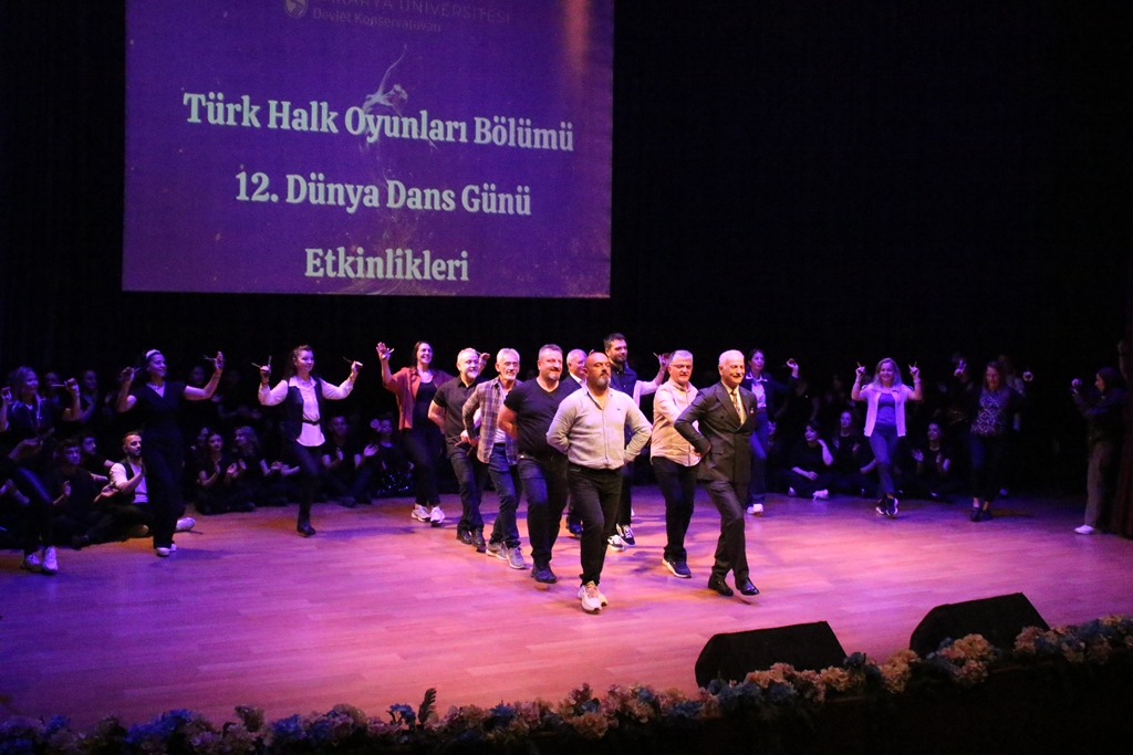 SAÜ'de dans günü heyecanı