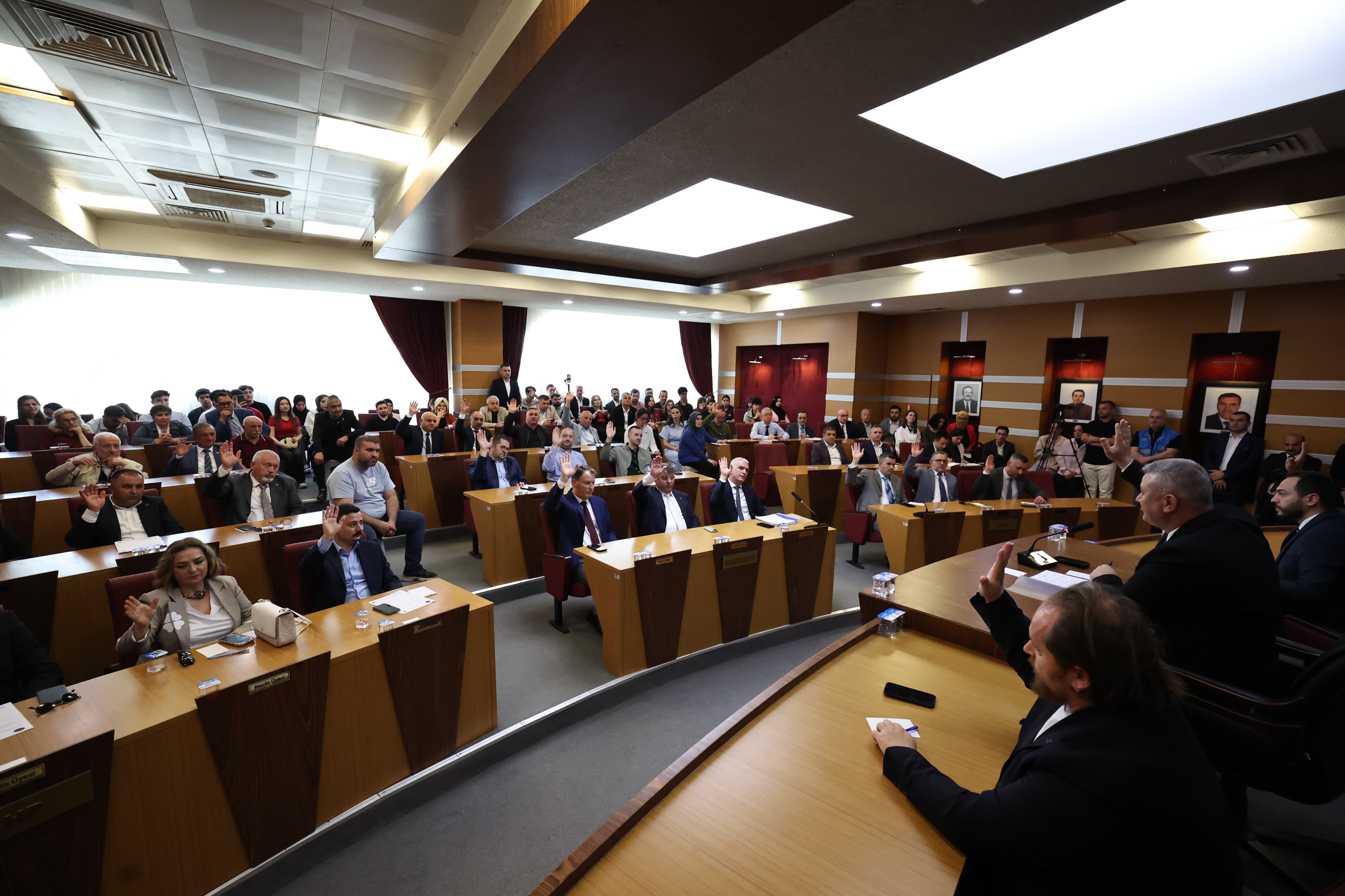 Serdivan meclisinen birliktelik mesajı