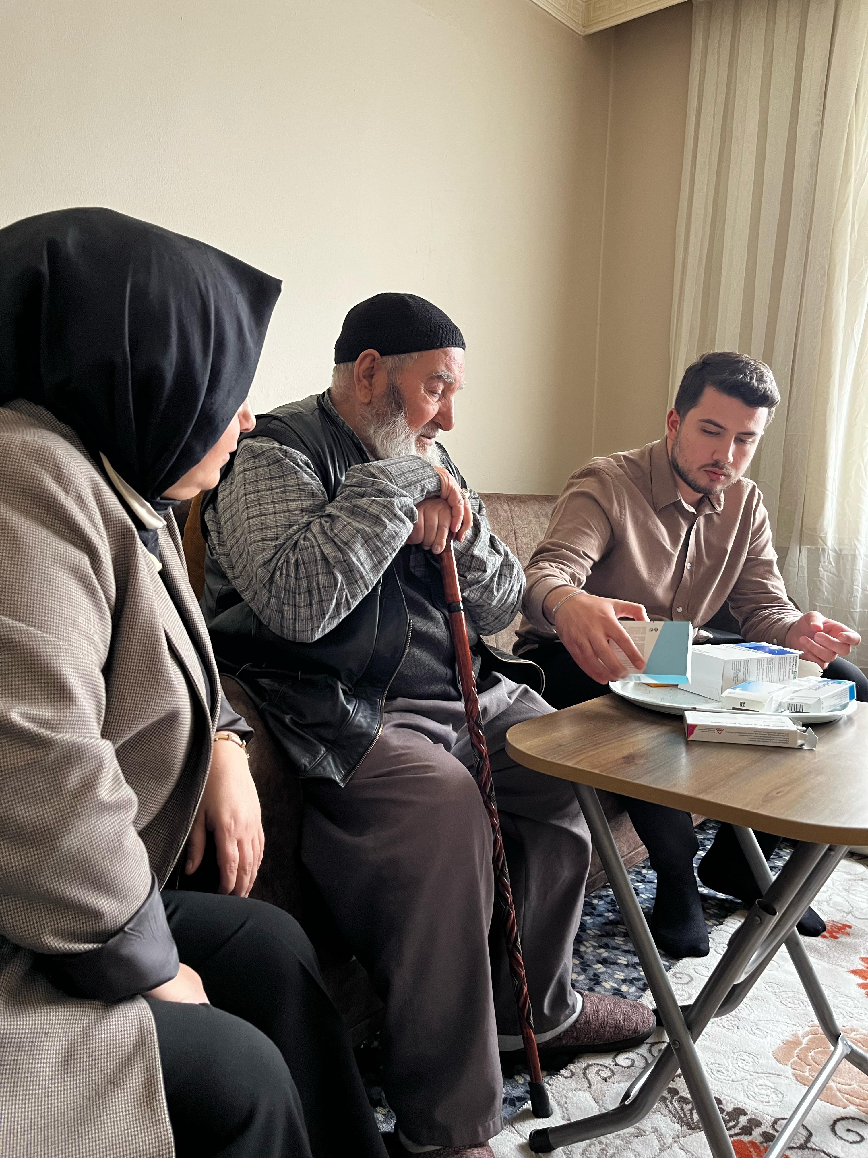 Yeni Doğanlara ve Gençlere Anlamlı Hediyeler
