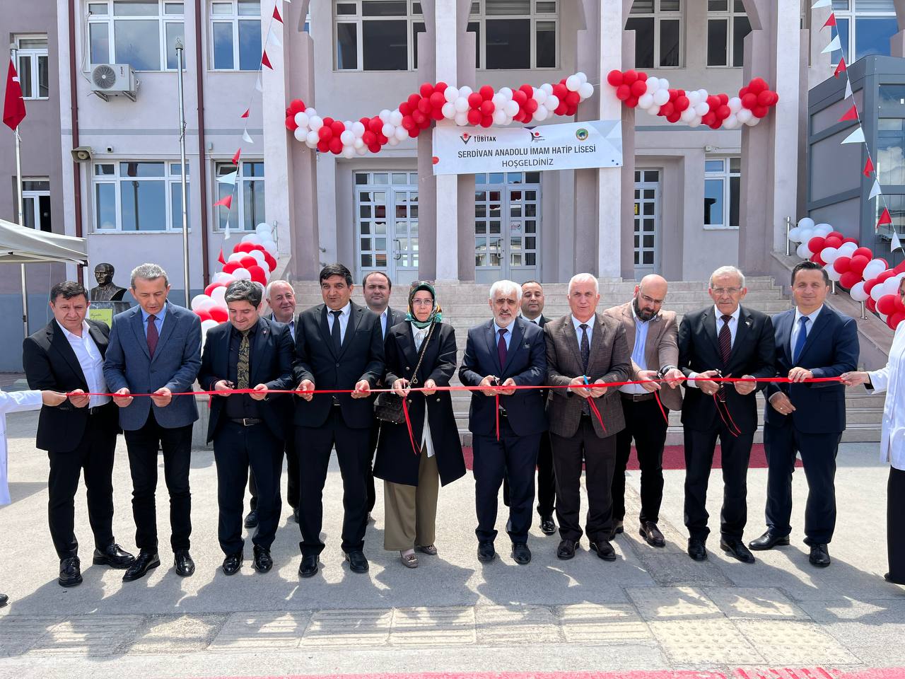 SERDİVAN AİHL'DEN GÖRKEMLİ TÜBİTAK ŞÖLENİ