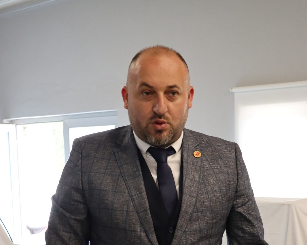 Ferizli Muhtarların Başkanı Muzaffer Çakır oldu