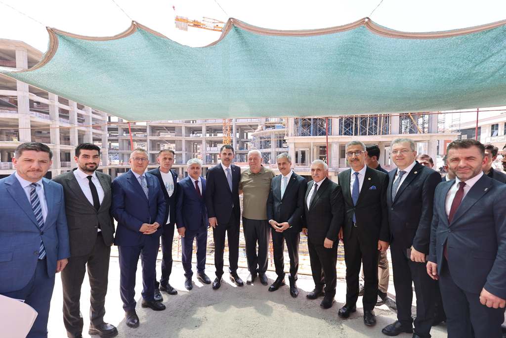 Bakan Kurum Ada Hayat’ı İnceledi