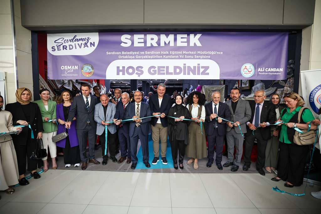 Serdivan Halk Eğitimde yıl sonu sergisi