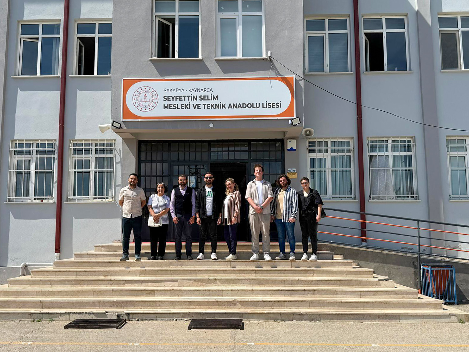 Üniversite adayları Kaynarca S.S. MYO’yu tanıdı