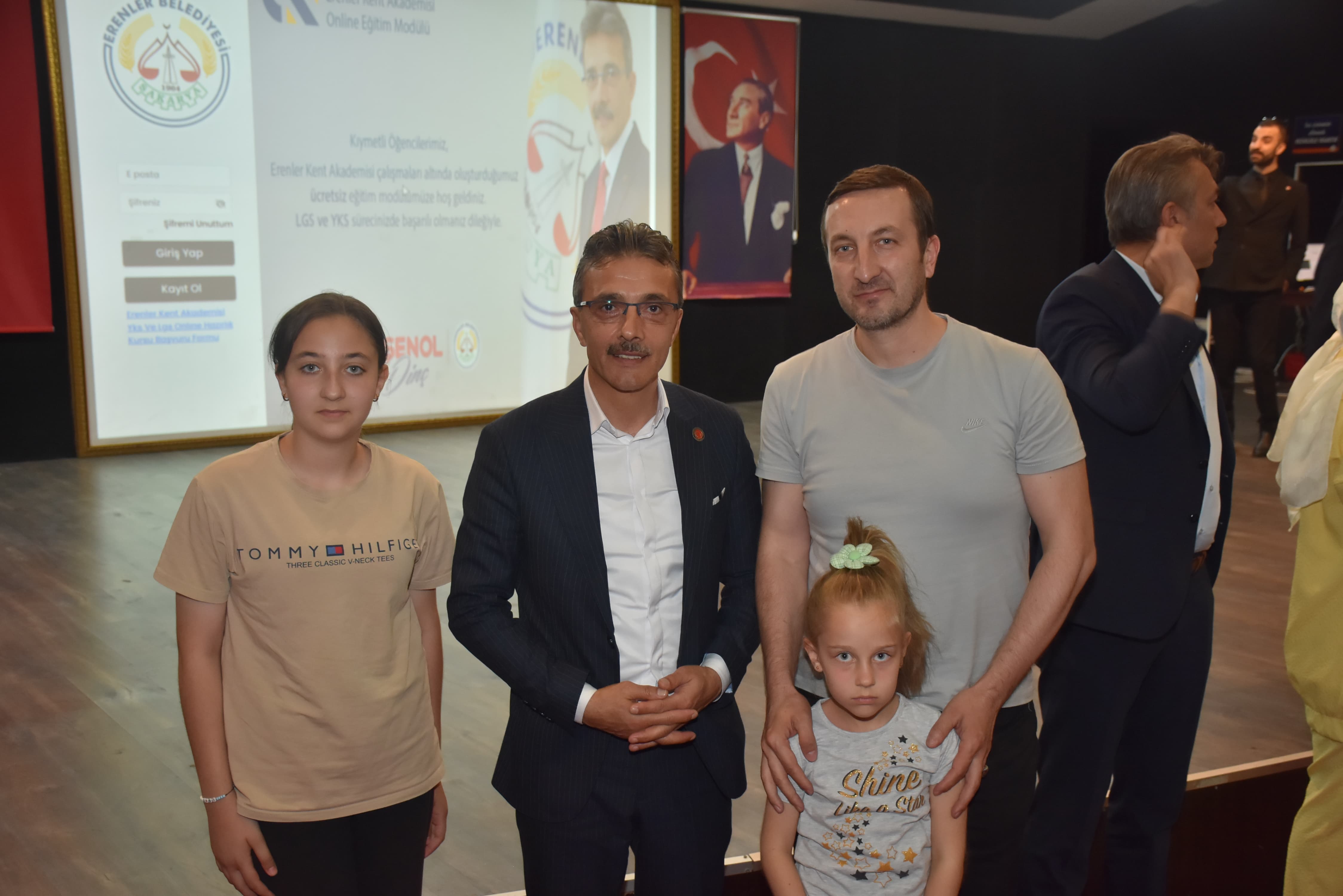 Erenler'de gençlere eğitim desteği