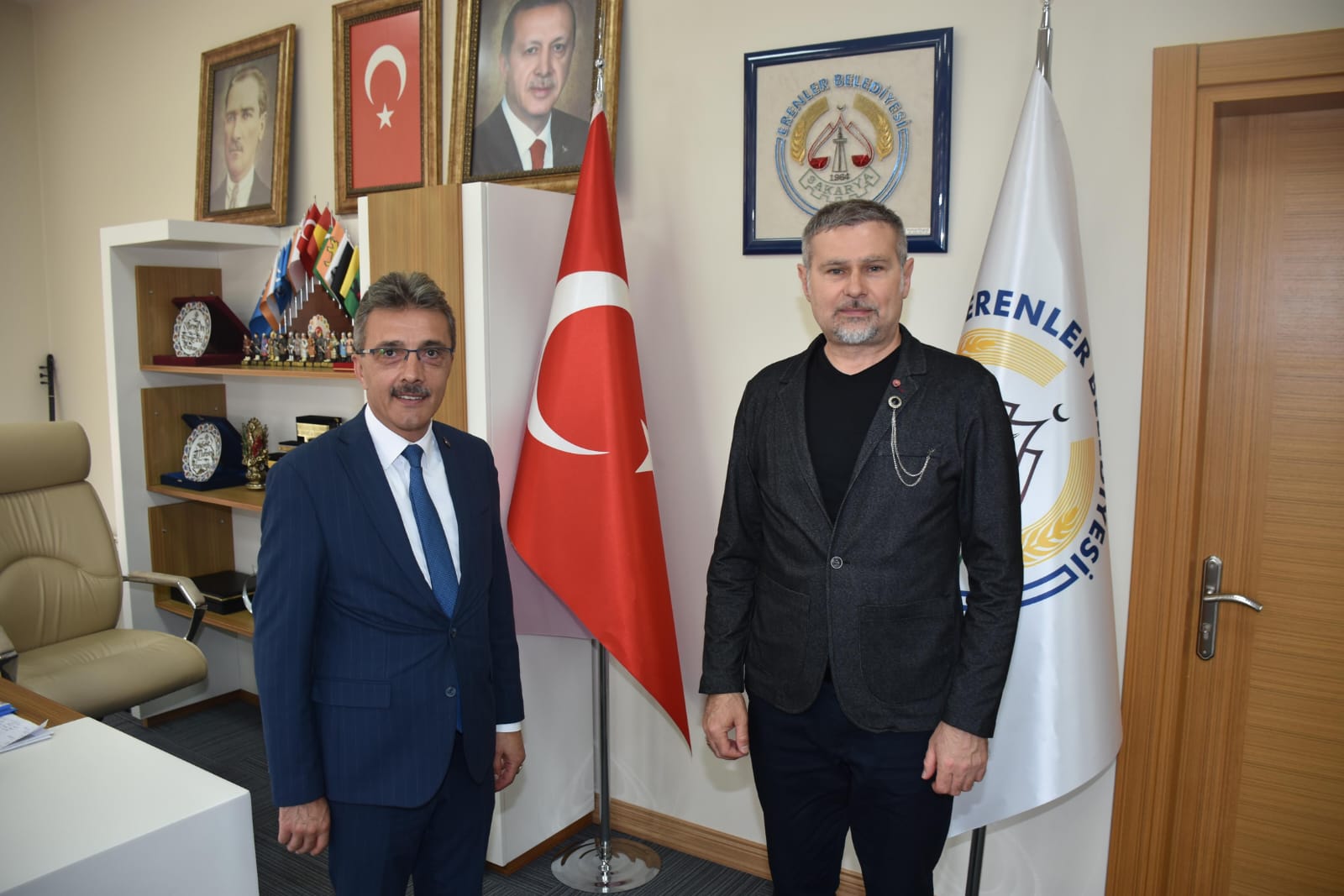 Başkan Dinç’ten sanata ve sanatçıya destek