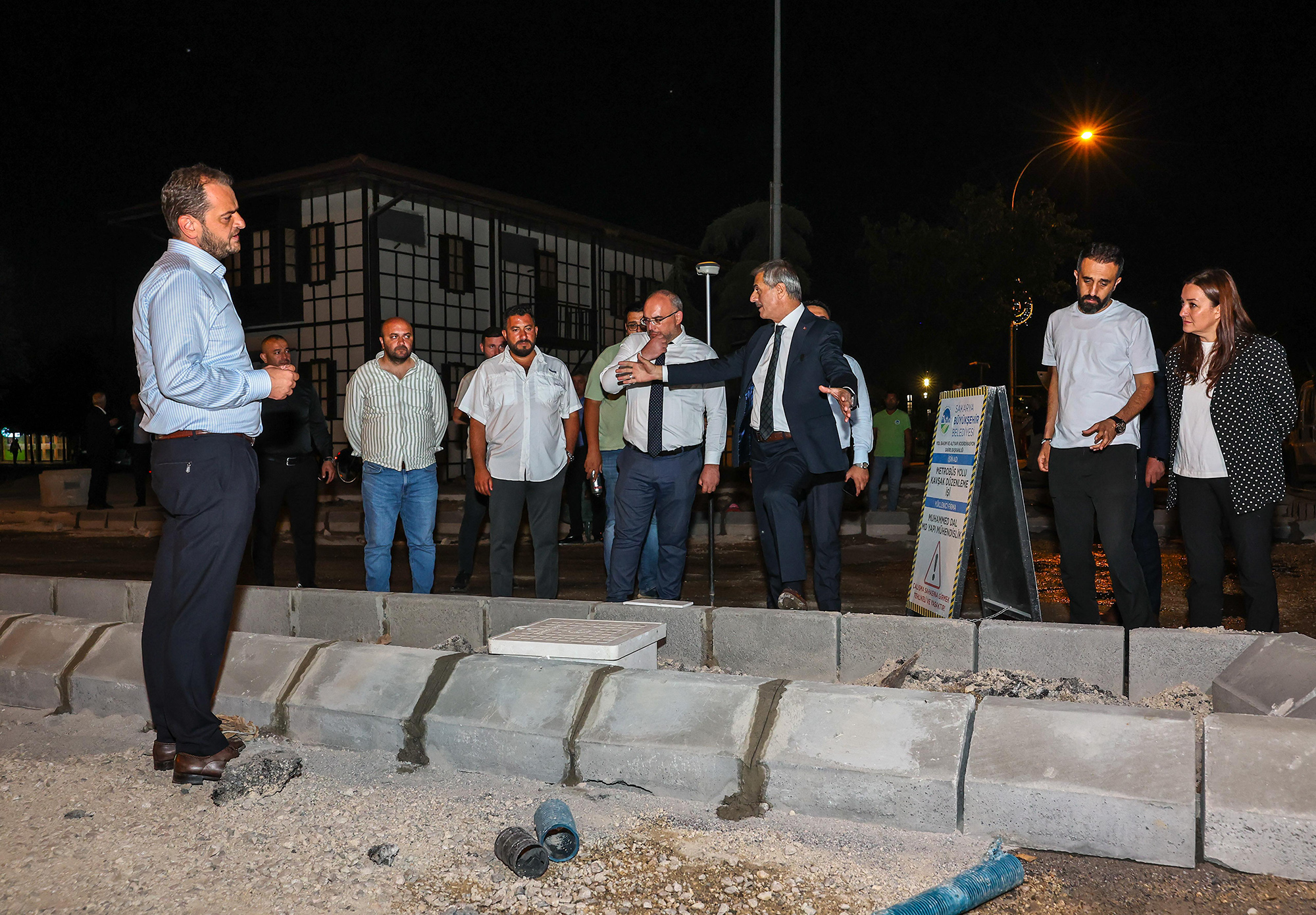 Metrobüs hattında gece mesaisi