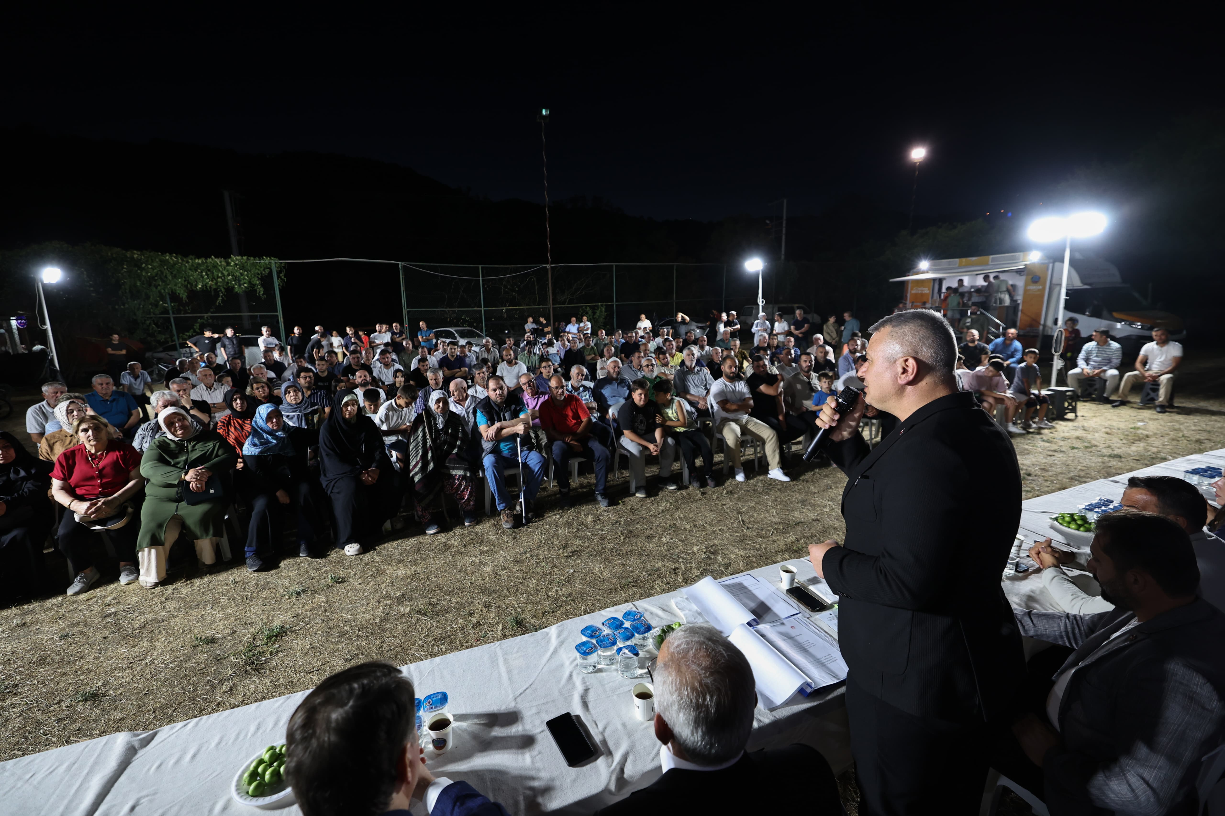 Aşağıdereköy’de Yüz Yüze Belediyecilik