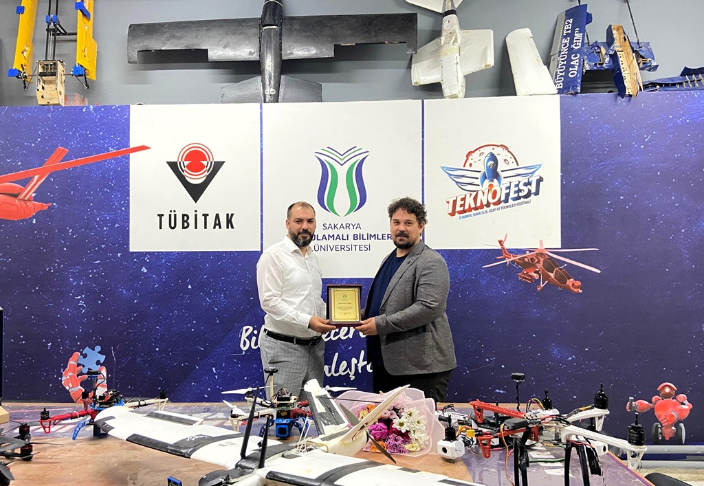 SUBÜ Teknoloji'de devir teslim