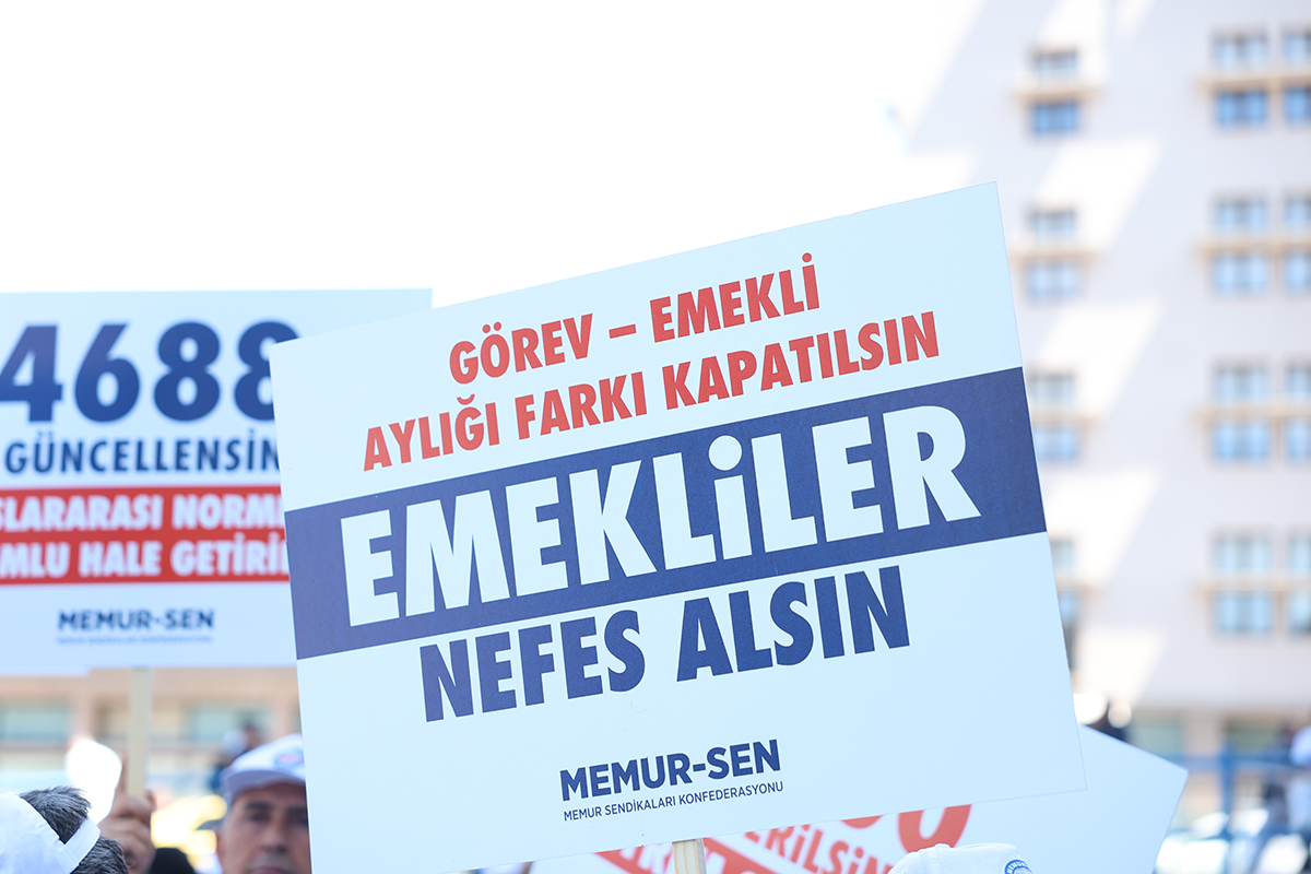 Emeklinin Sesi Var Ama Duyan Yok