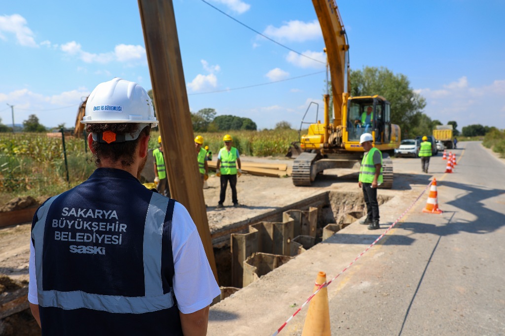 Söğütlü’nün altyapısı hummalı çalışma