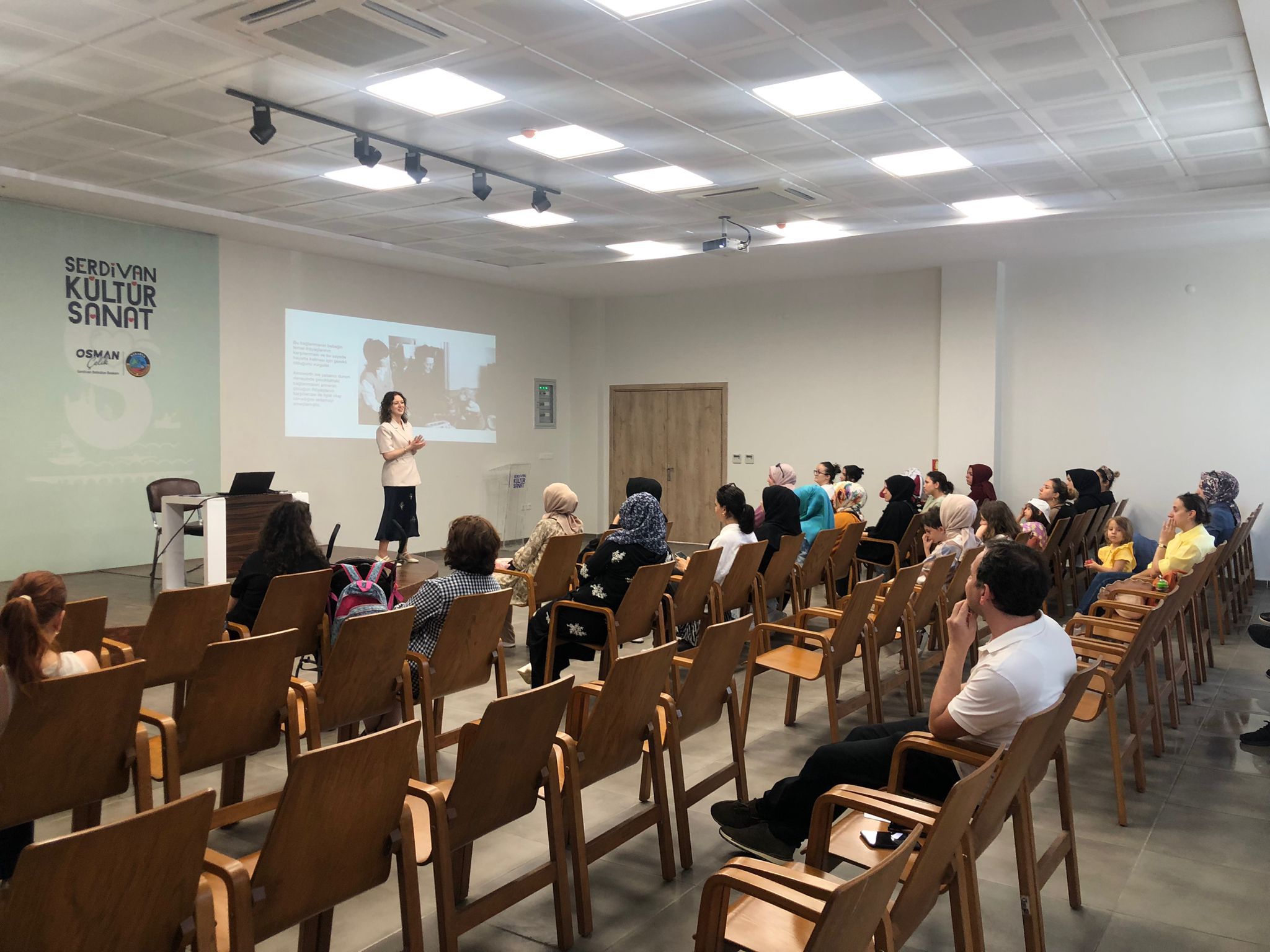 Serdivan’da Aile Yılı Seminerleri