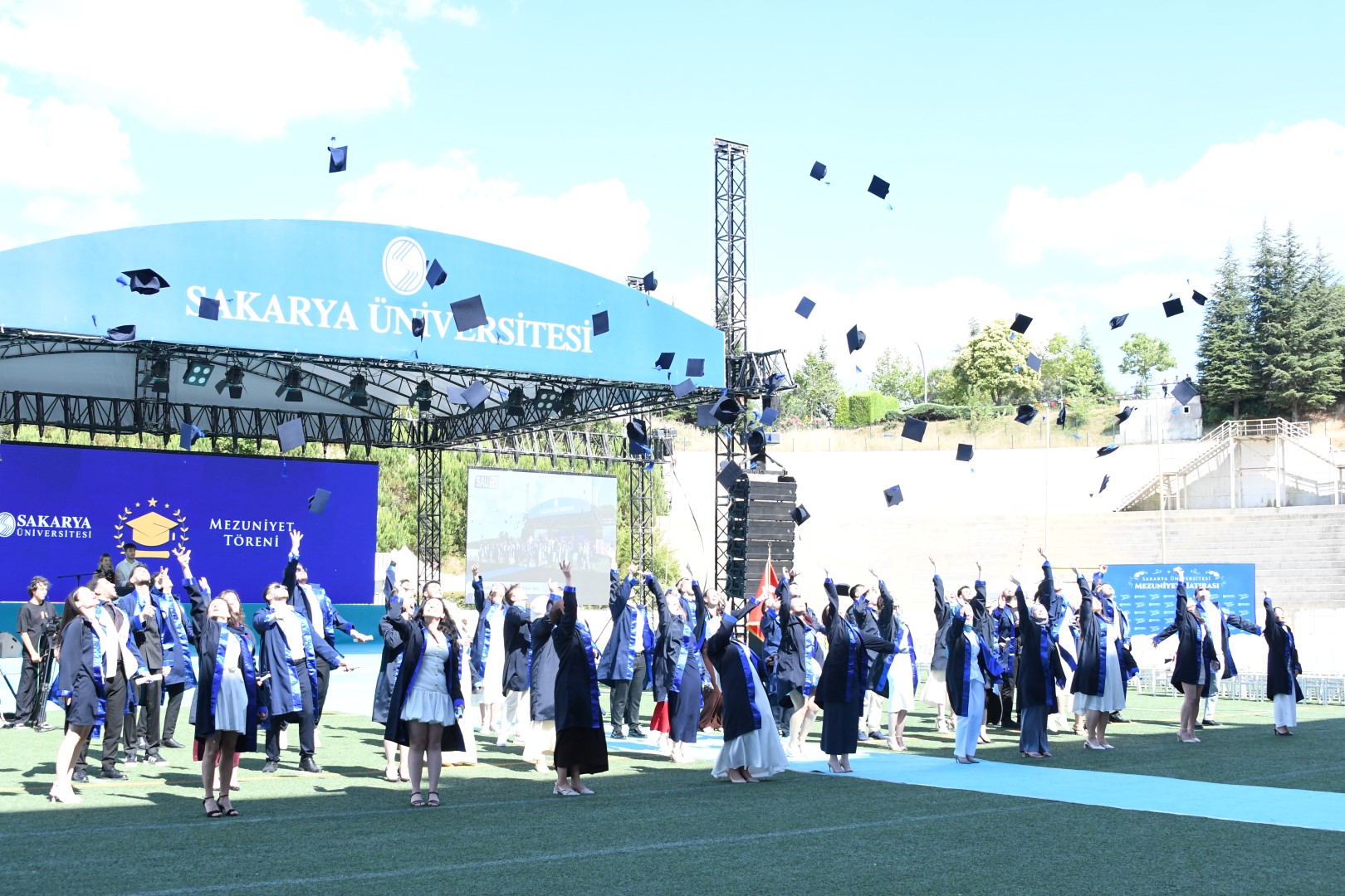 Yeni diş hekimleri mezun oldu