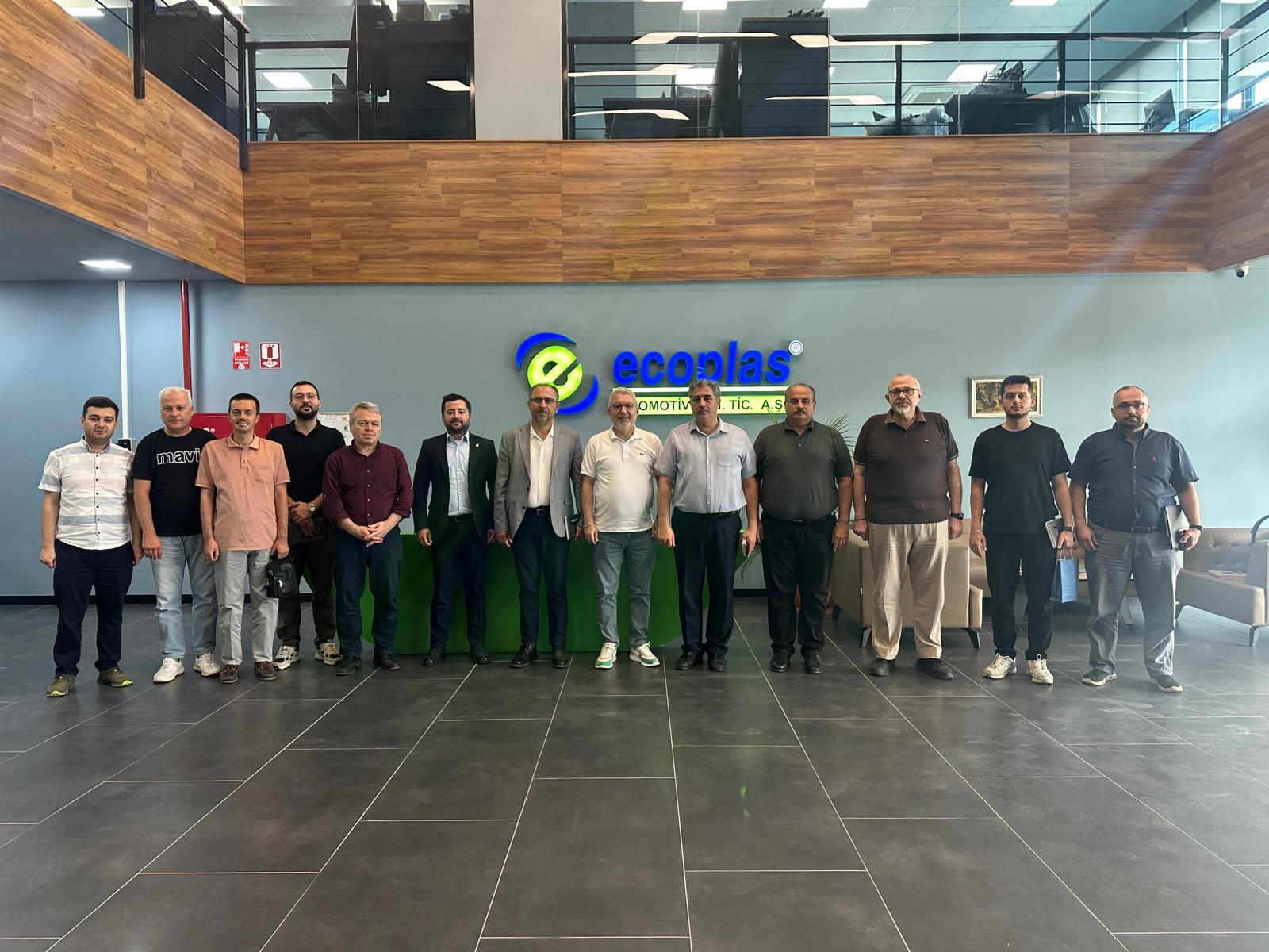 SAÜ'den Sanayi İş Birliğinde Somut Adımlar