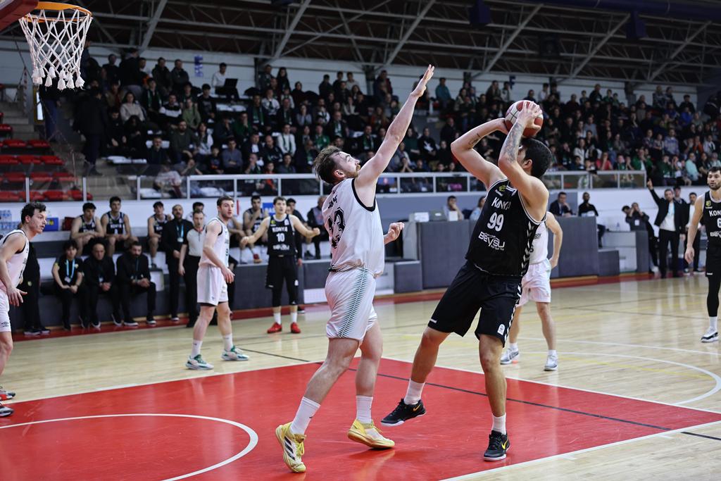 Basketboldan sezonun ilk transferleri