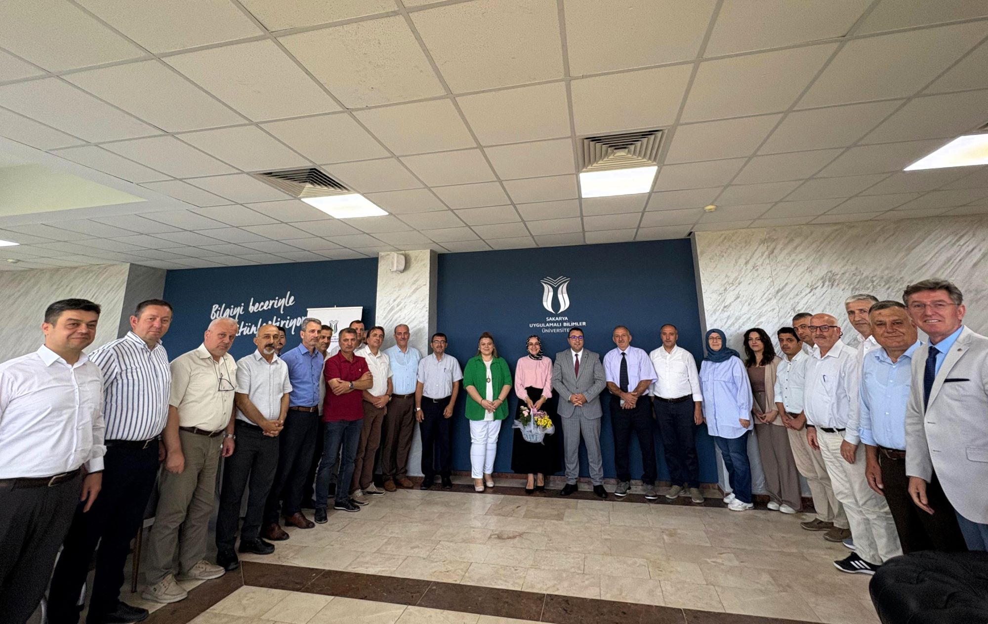 SUBÜ’den birim yöneticilerine iletişim programı