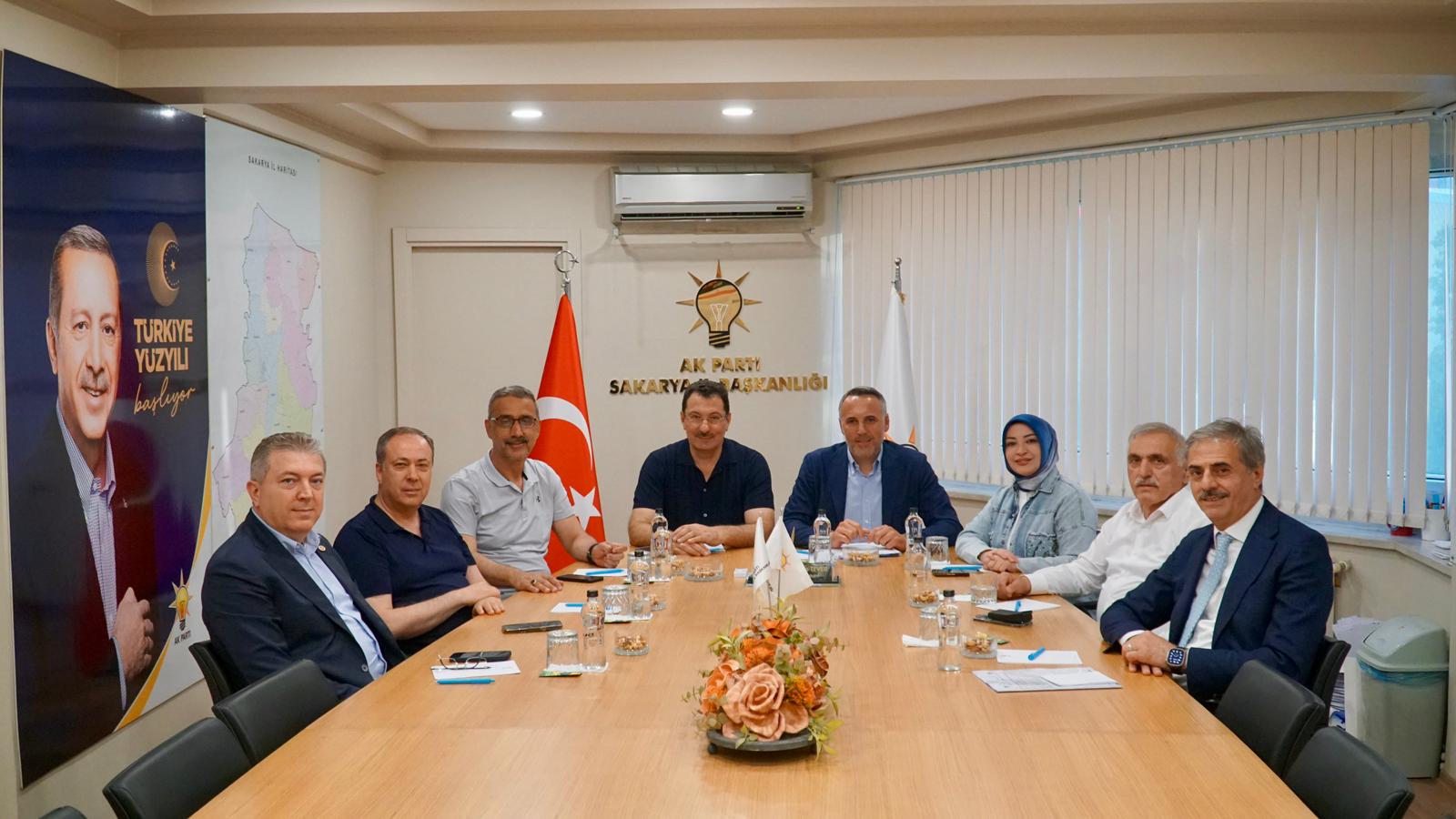 AK Parti’de Yatırımlar konuşuldu