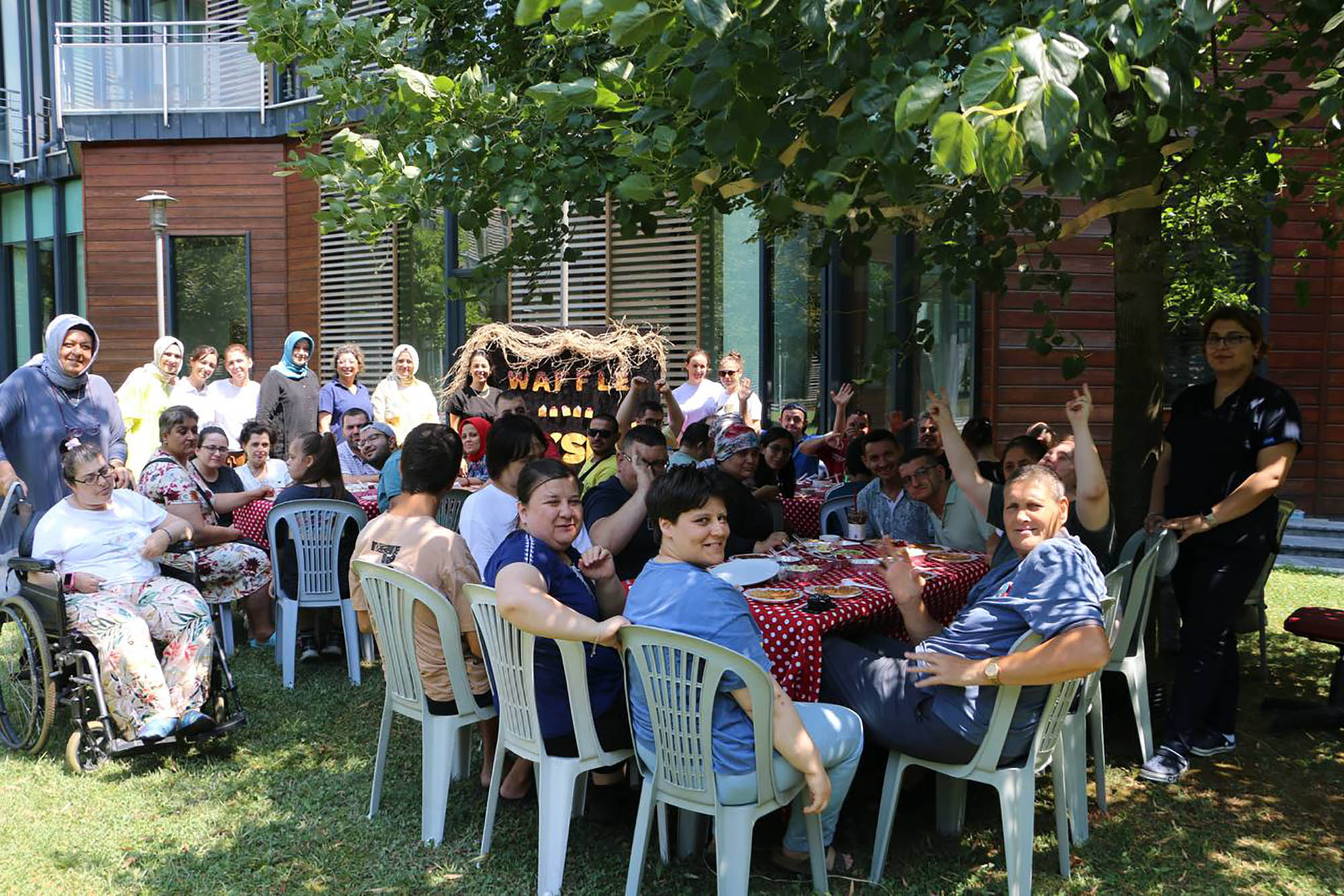 Anneler ve özel bireyler atölyelerde buluştu