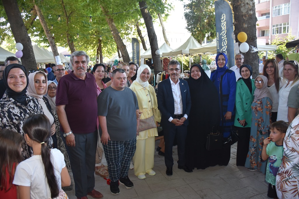Keder Sanat Sokağı hizmette