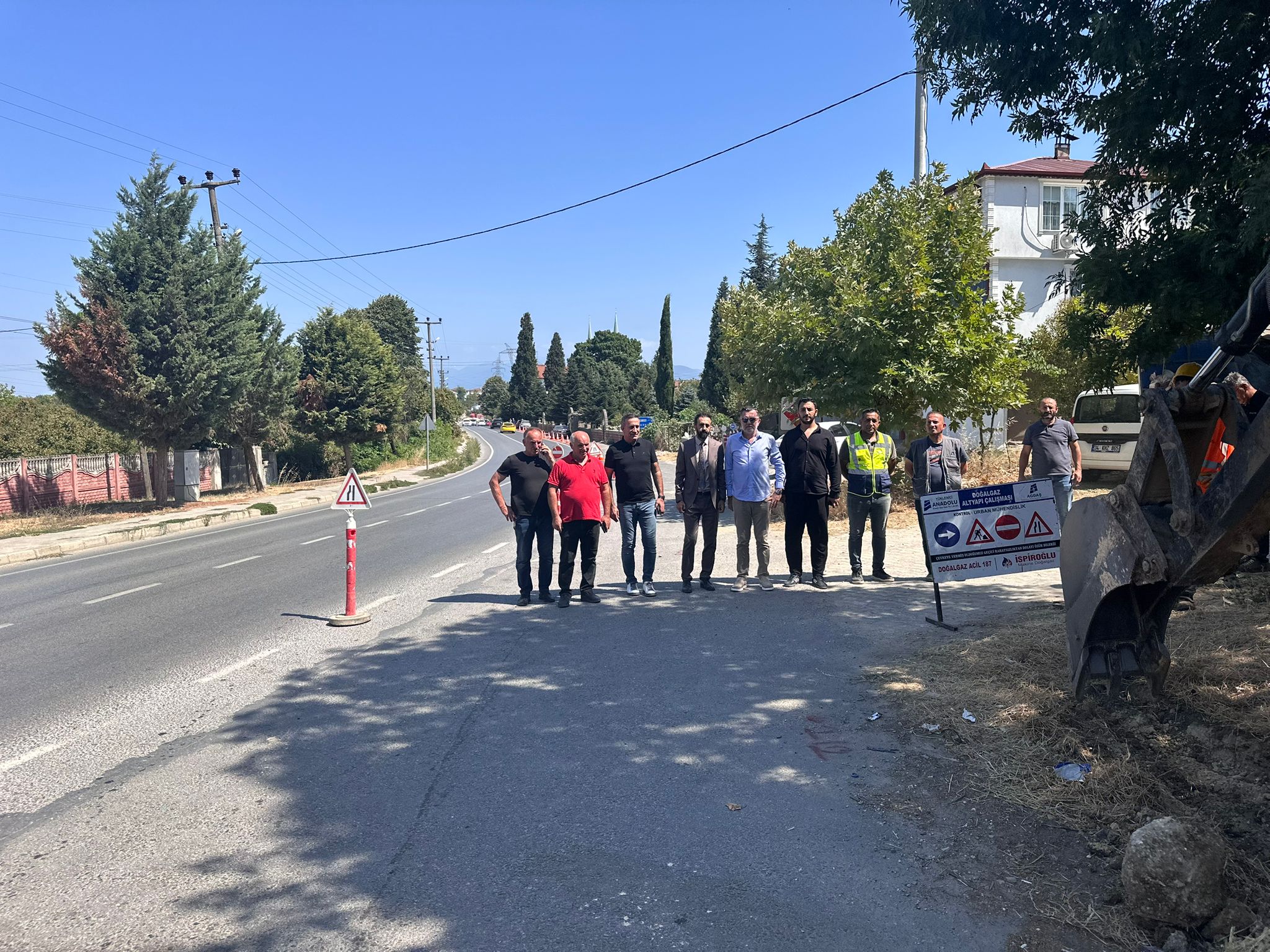 Ekinli ve Yazılı'ya ilk kazma vuruldu