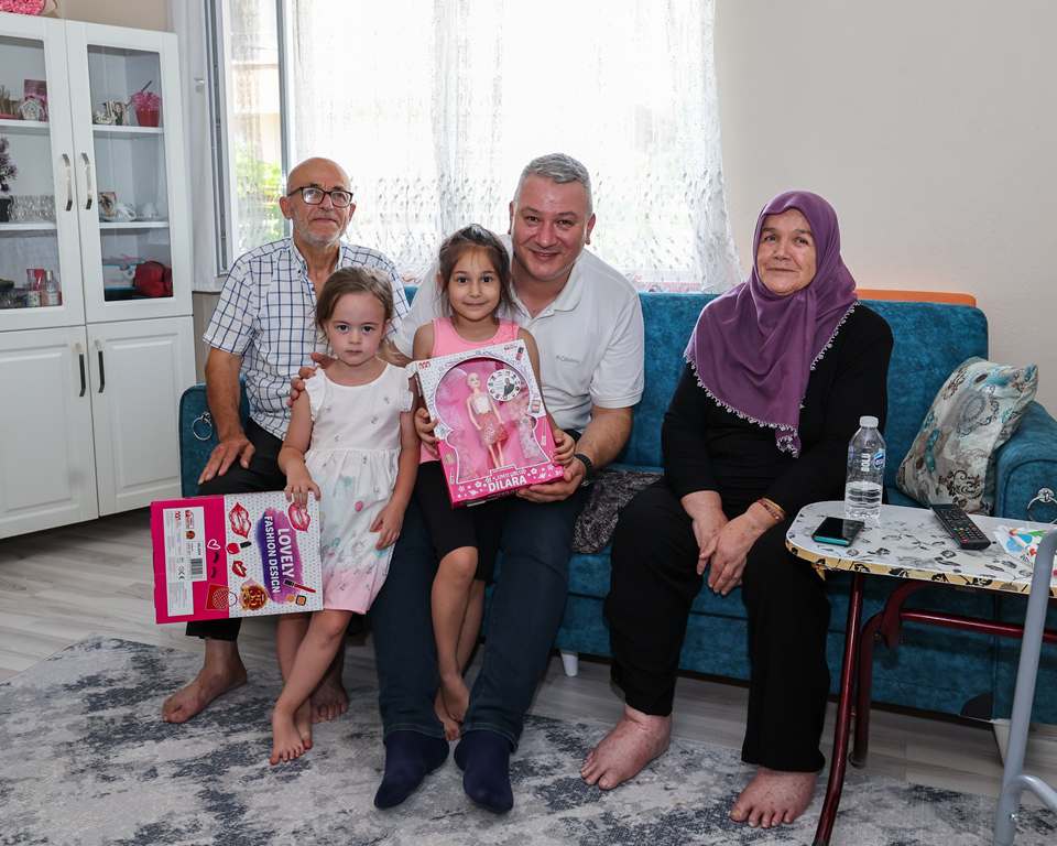 Serdivan’da Gönülleri Isıtan Ziyaretler