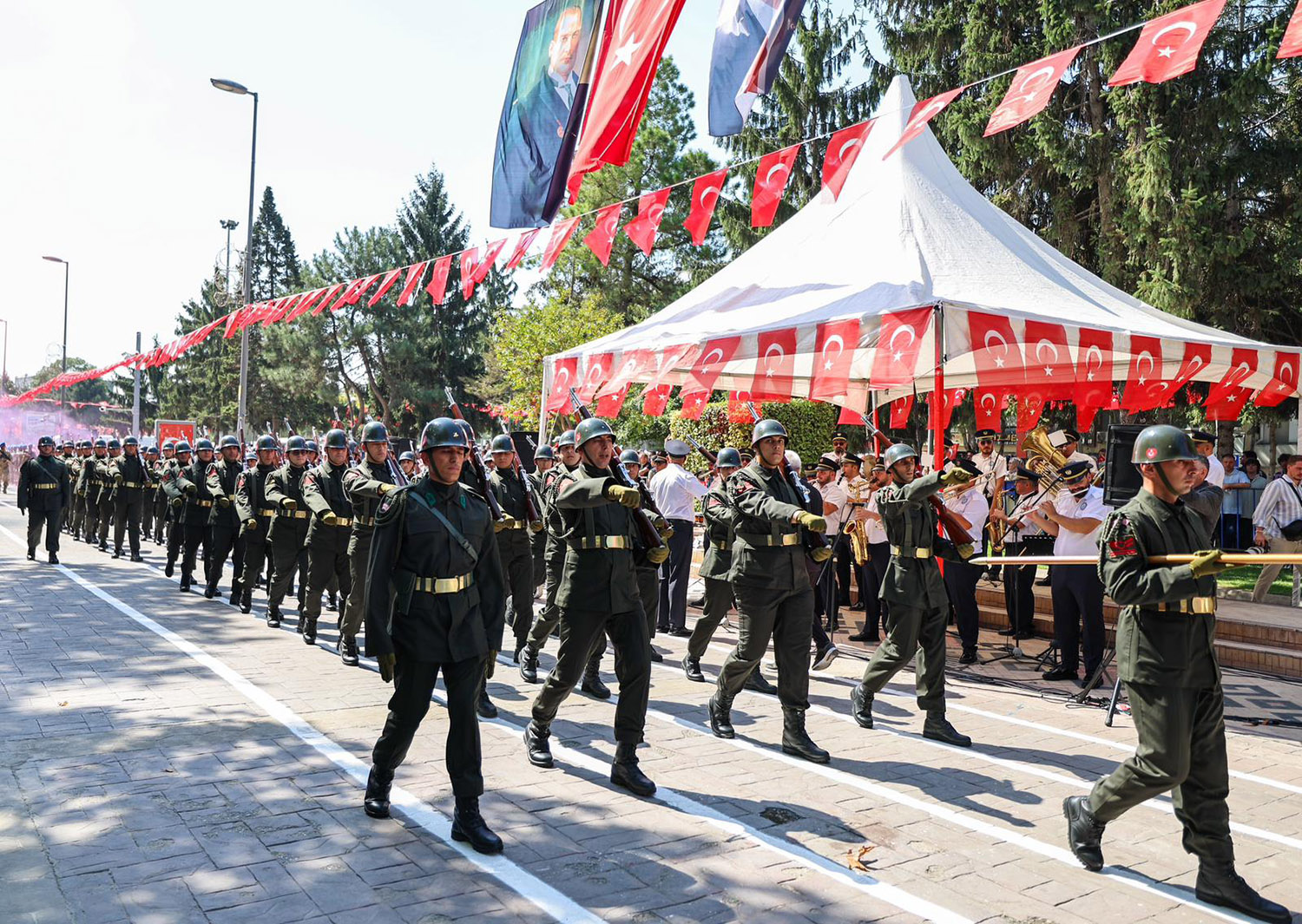 Sakarya Zafer Bayramı’nı coşkuyla kutladı