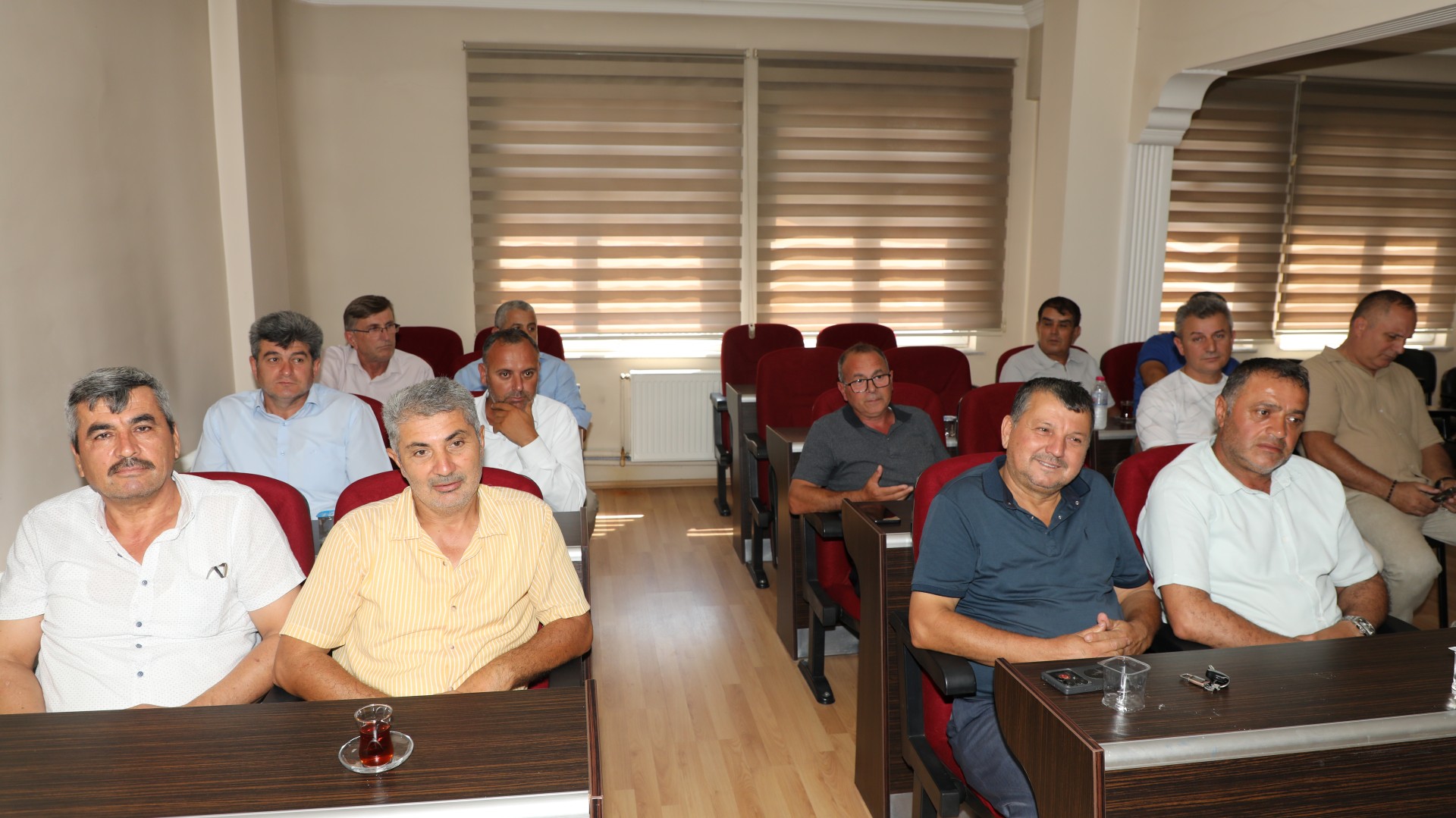 Ferizli'de muhtarlarla istişare yapıldı
