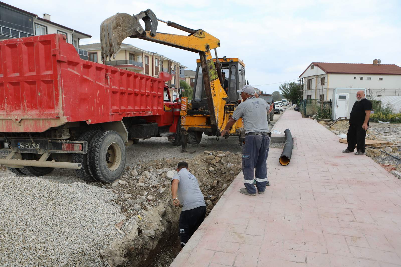 Arifiye'de yağmur suyu çalışması