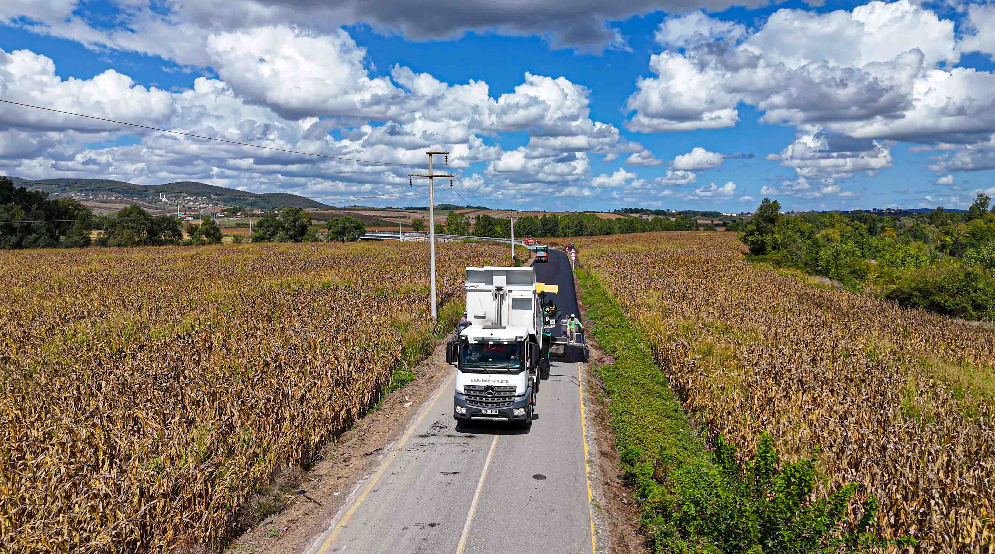 4 mahalle daha sıcak asfalta buluşuyor