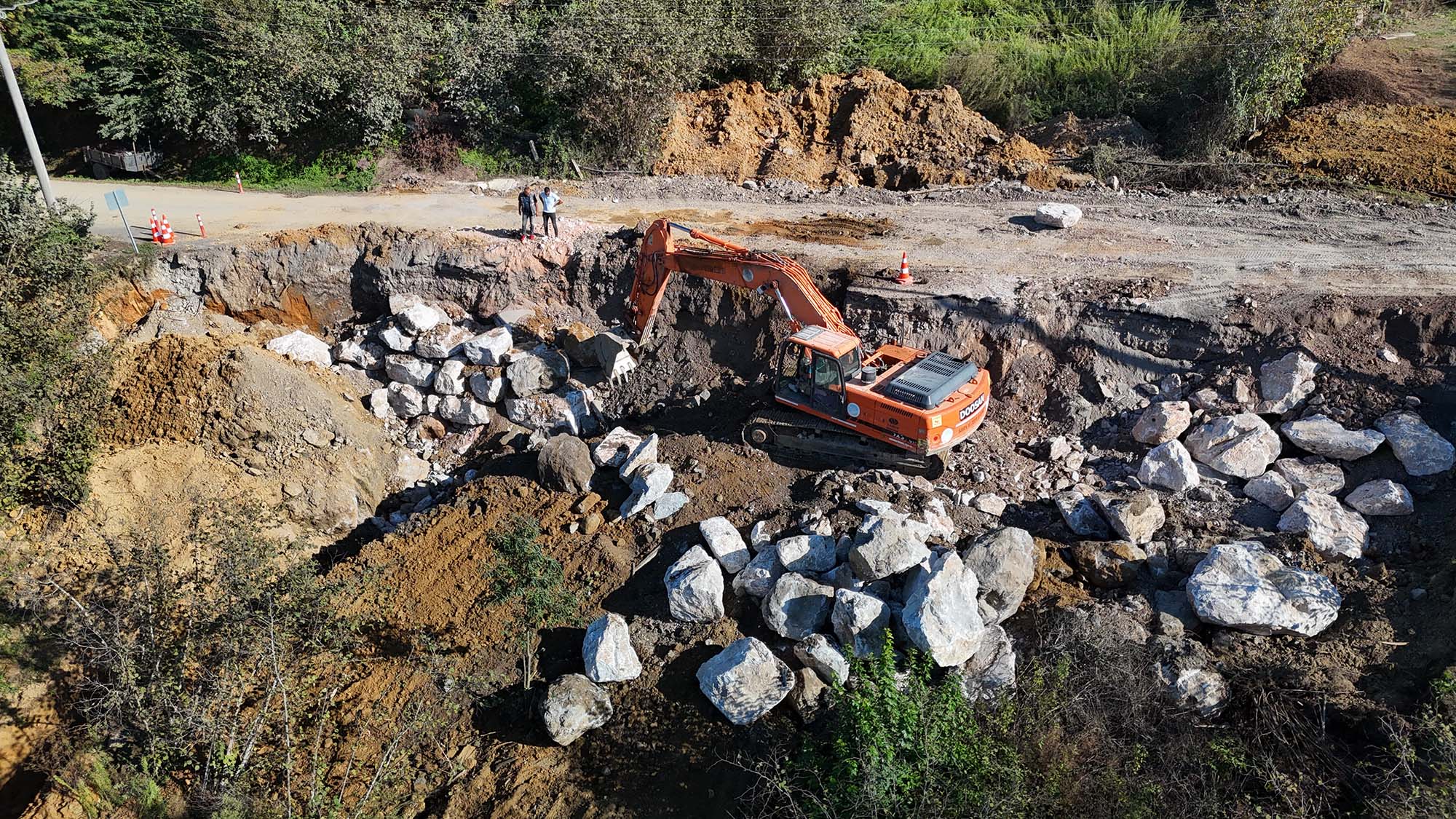 8 bin ton asfaltla 5 bin 500 metrelik hat