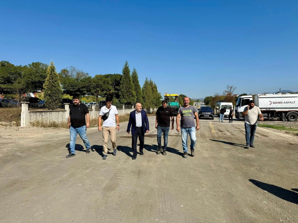 HENDEK’TE ULAŞIM AĞI GÜÇLENİYOR