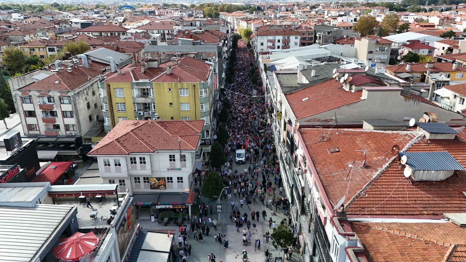 Sakarya 'Özgür Filistin’ için yürüdü
