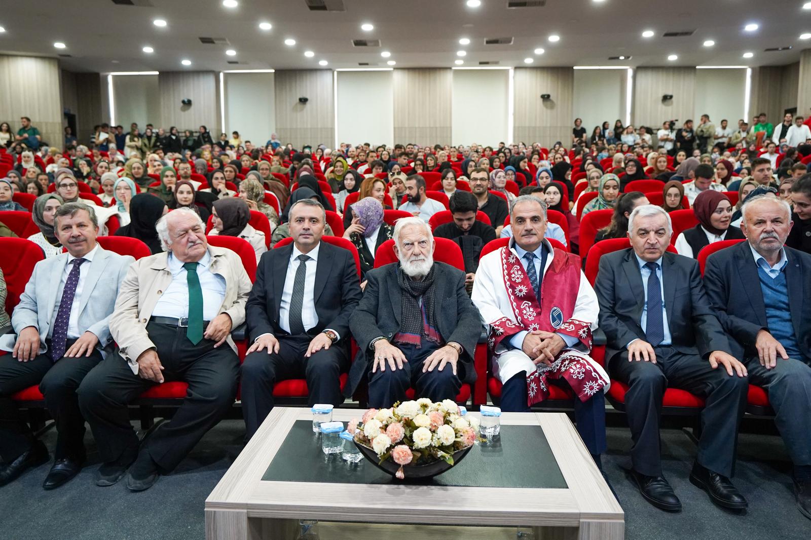 SAU’de Açılış Dersini Prof. Dr. Sadettin Ökten Verdi