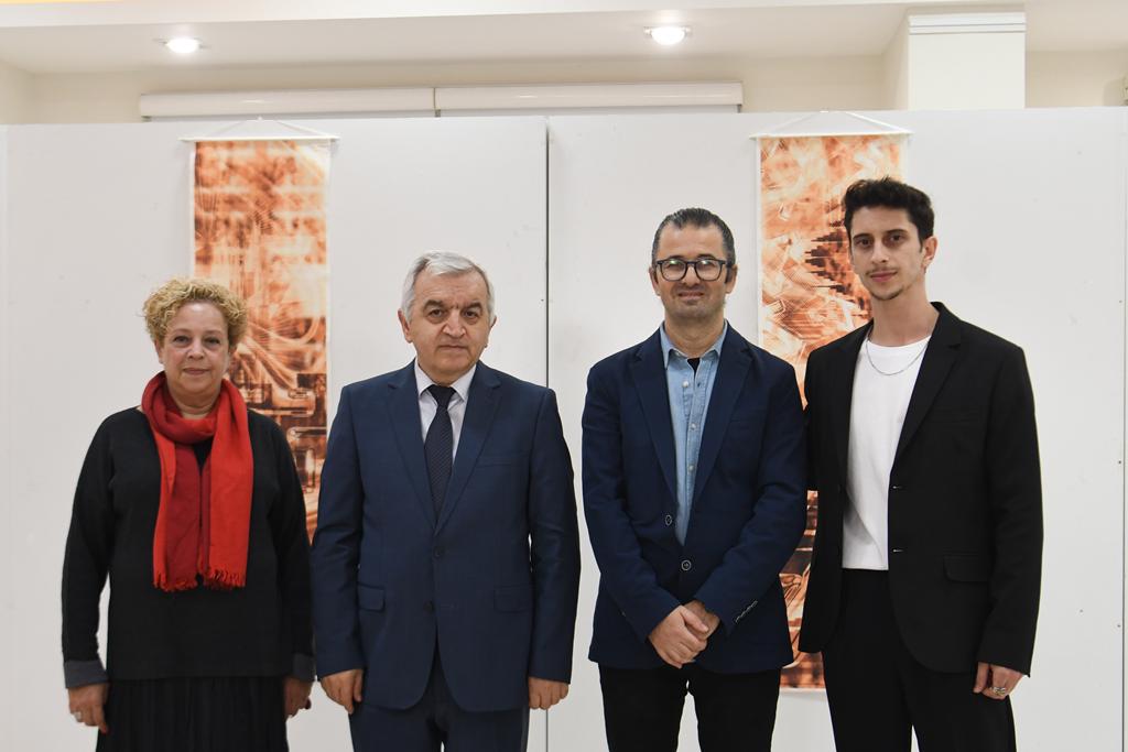 Gelenek ve Modernizm Buluştu